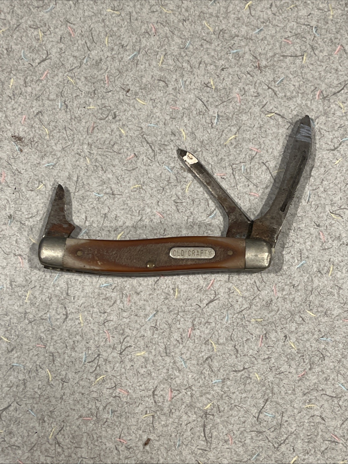 Vintage Craftsman Old Crafty 3 Blade Pocket Knife