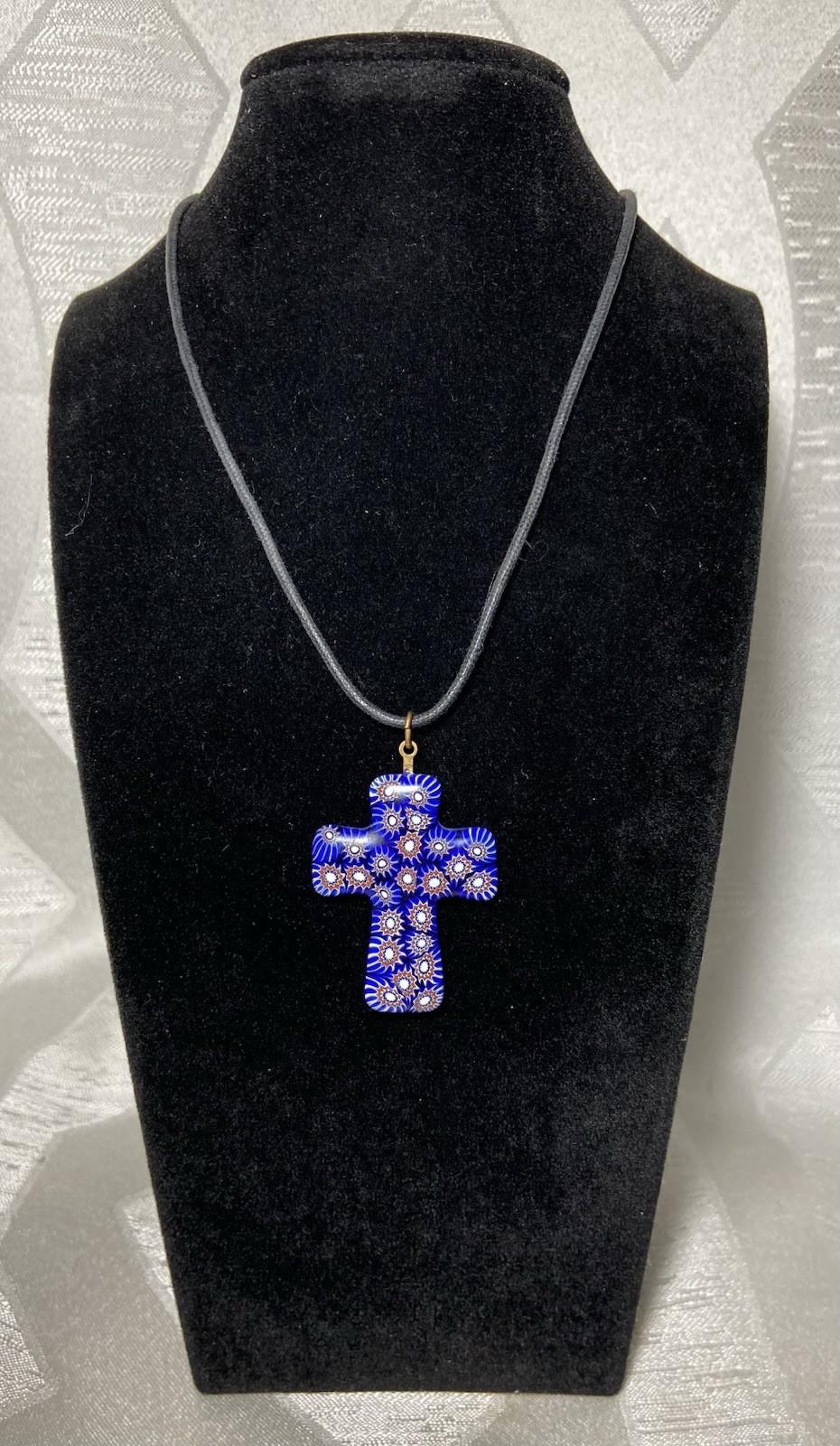 Vintage Murano Purple Glass Venetian Italy Necklace Religious 1.5” Cross Pendant