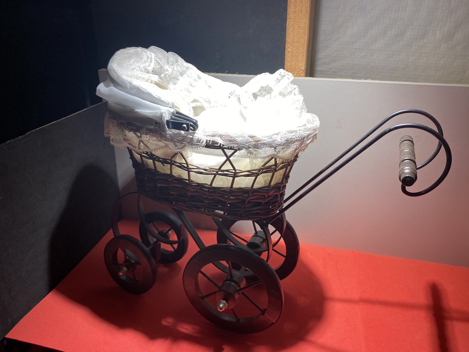 Antique Vintage Baby Doll Carriage, Wooden Stroller  ( Broken Wheel)