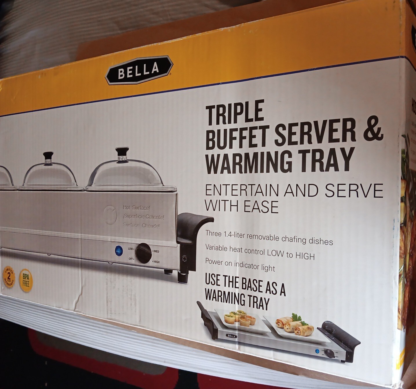 New Bella Triple Buffet Server and Warming Tray 3- 1.4 Liter Chafing dishes 