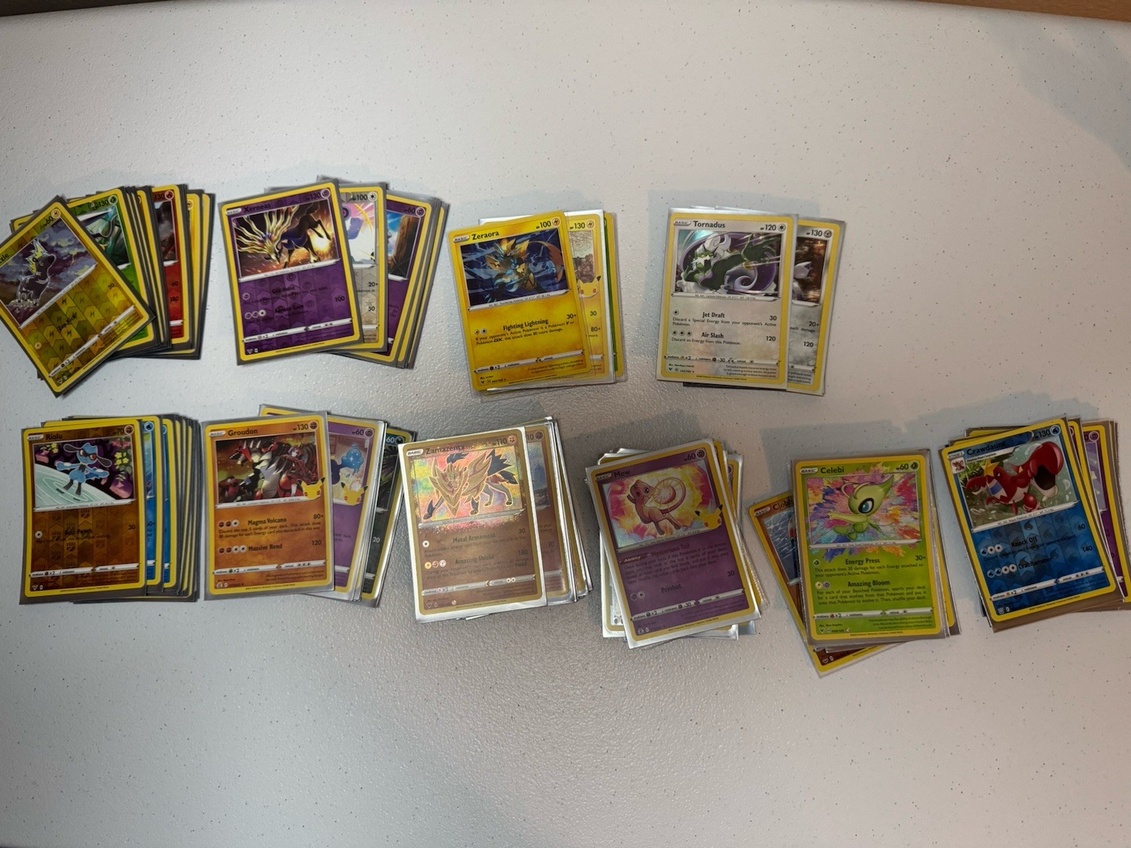 Pokémon TCG Card Lot 100+ Random Holos! MOSTLY SWORD AND SHIELD (All sleeved!)