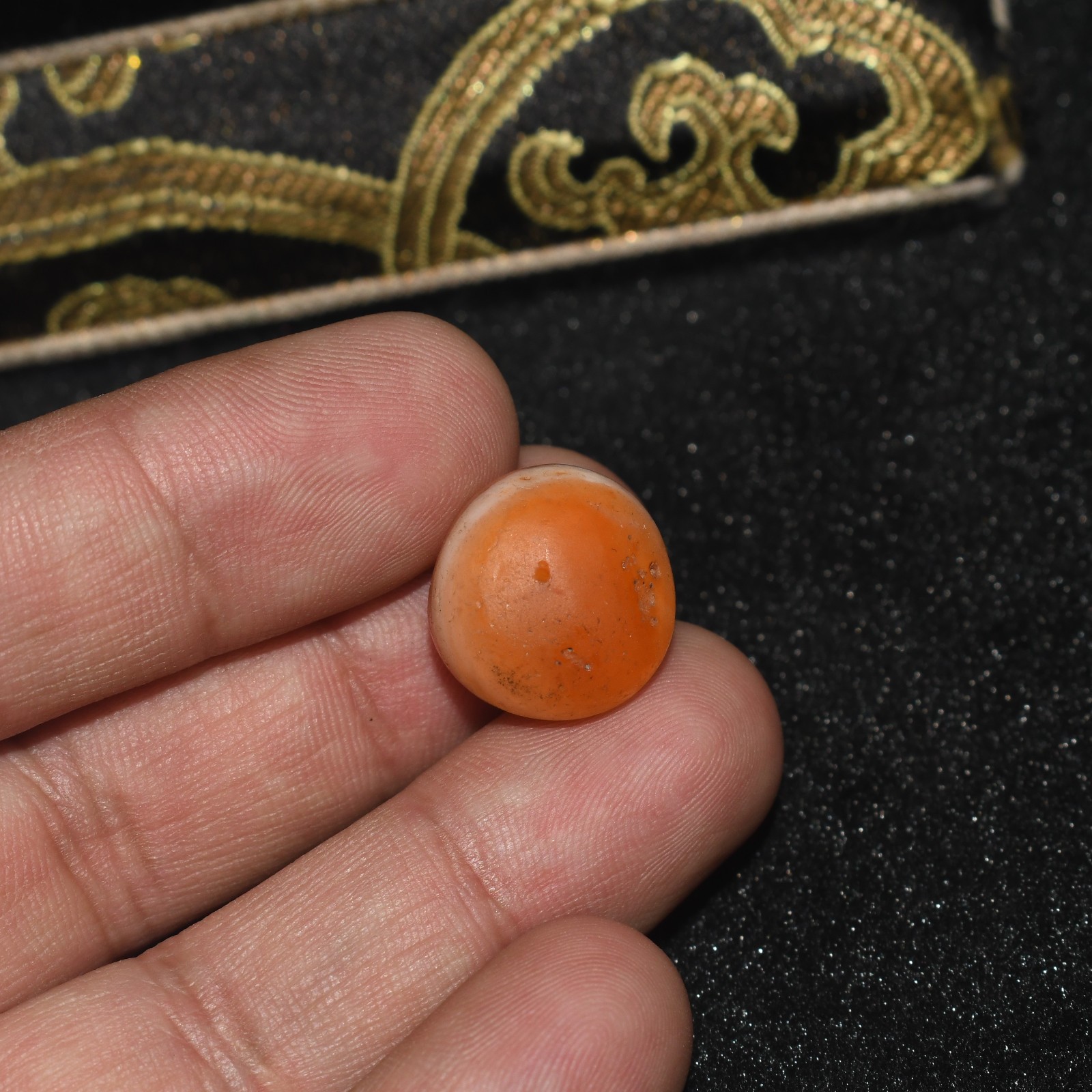 Round Ancient Tibetan Himalayan Banded Carnelian Stone Bead in good Condition