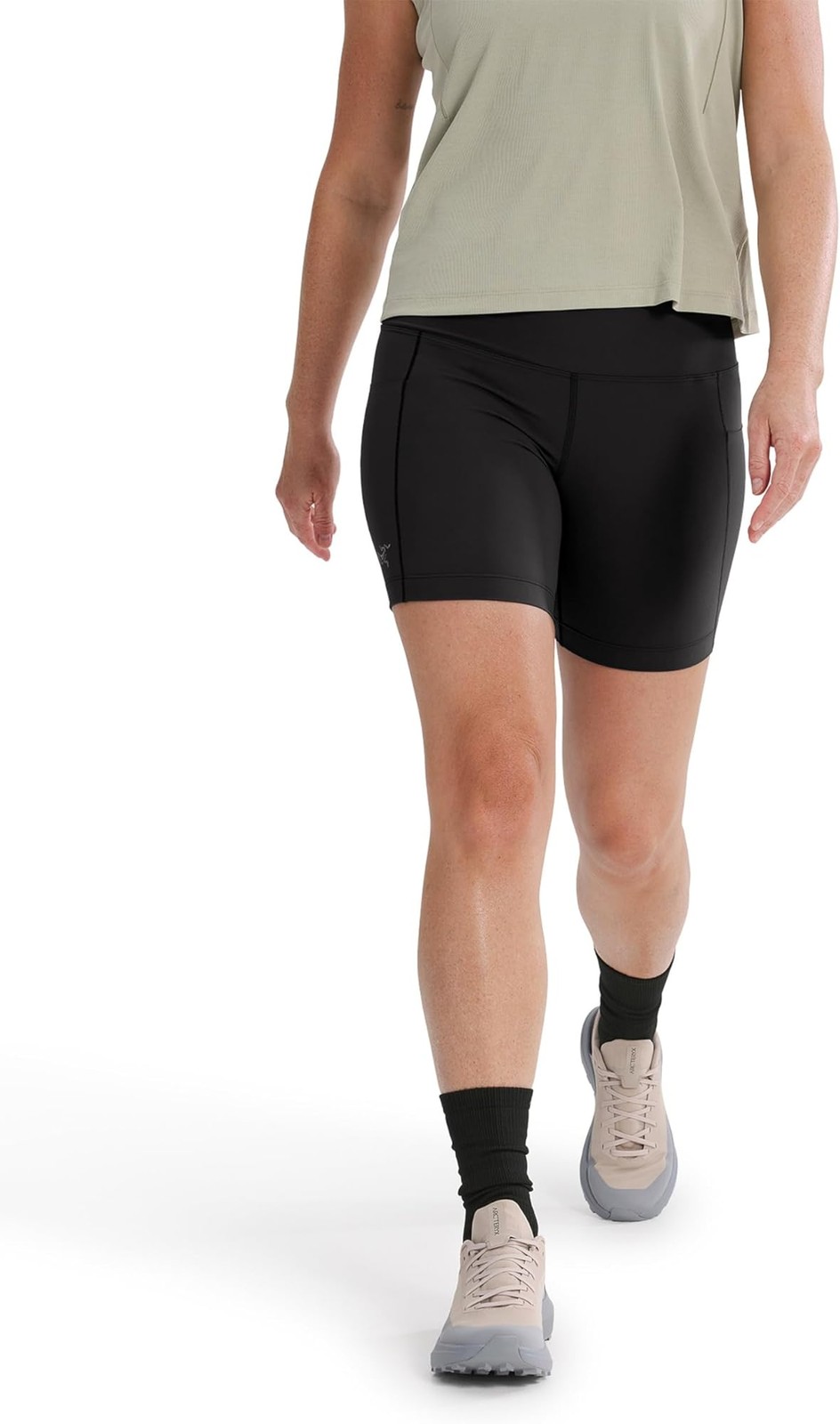 Arc'teryx Essent High-Rise Utility Short 6" Women's | Versatile Stretch Short wi