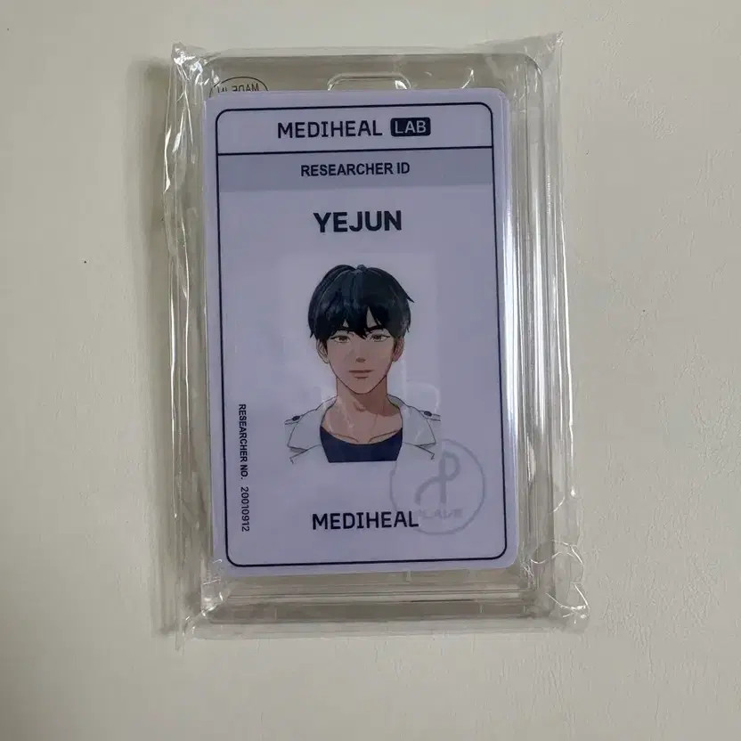 PlayV Mediheal Staff ID Set Unopened