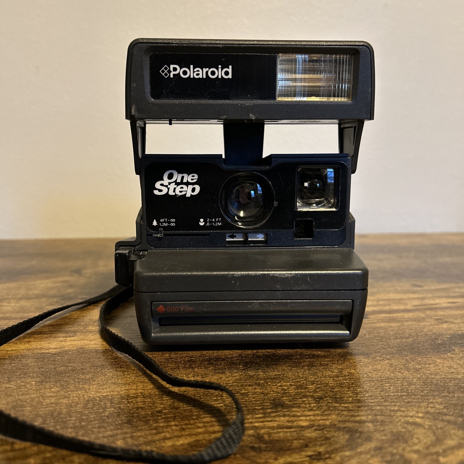 Vintage 1980’s Polaroid One Step 600 Instant Camera with Strap