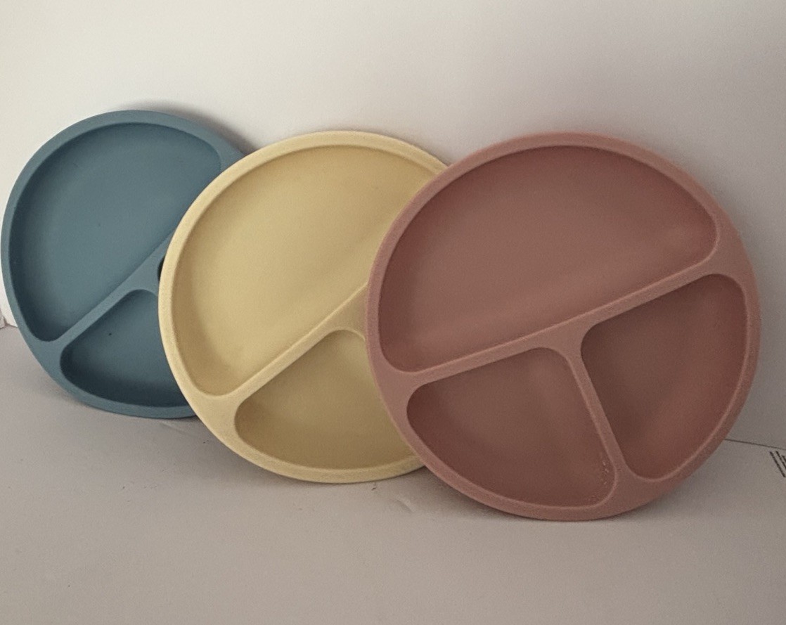 Set Of 3 Wee Sprout Suction Cup Silicone Divided Plates Baby Toddler