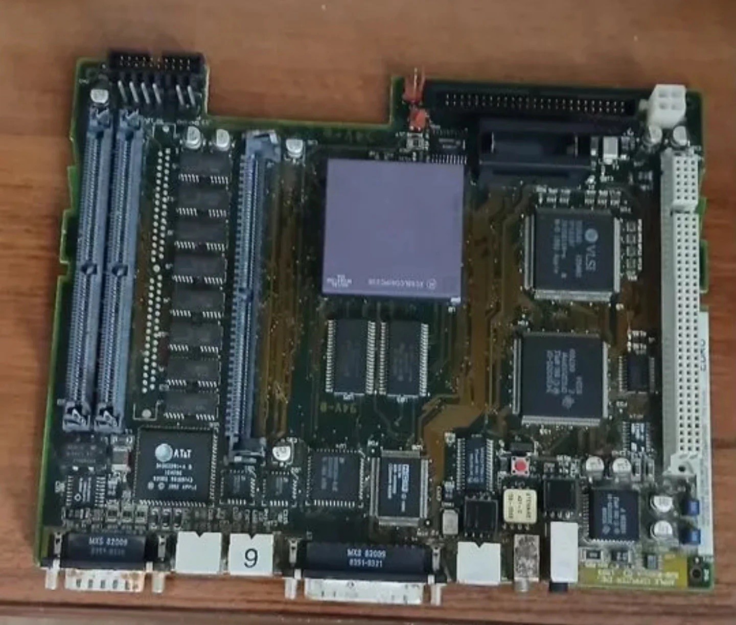 REPAIR Macintosh LC 475 575 Logic Board Motherboard Capacitor Replacement Recap