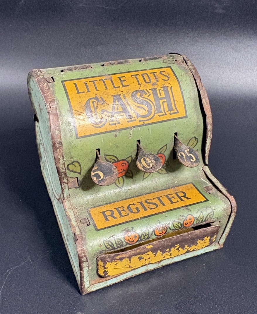 Vintage World Metal Stamp Co. Little Tots Cash Register