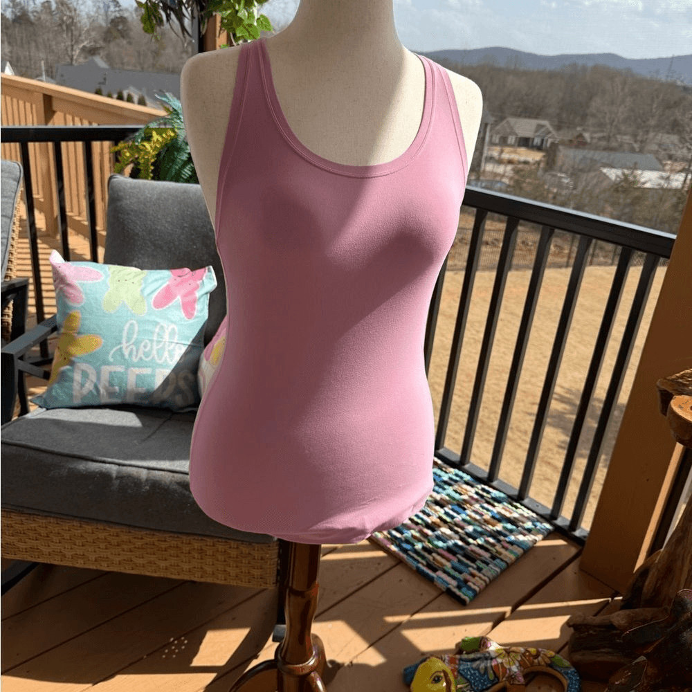 Cool Racer Back Women's Pink Tank Top Size 10