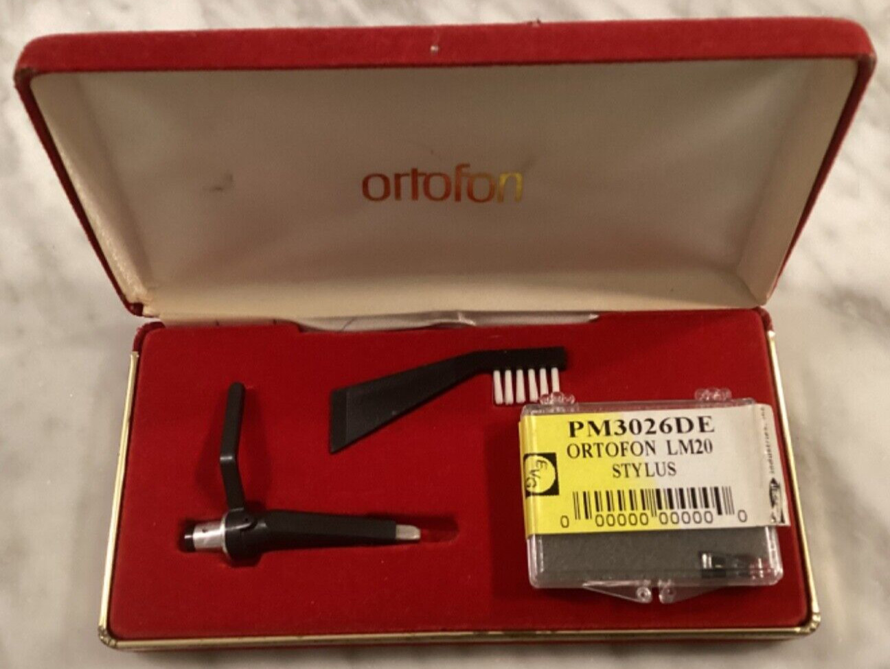 ORTOFON CONCORDE 20 CARTRIDGE AND NEW AFTER MARKET LM20 STYLUS IN DISPLAY CASE :