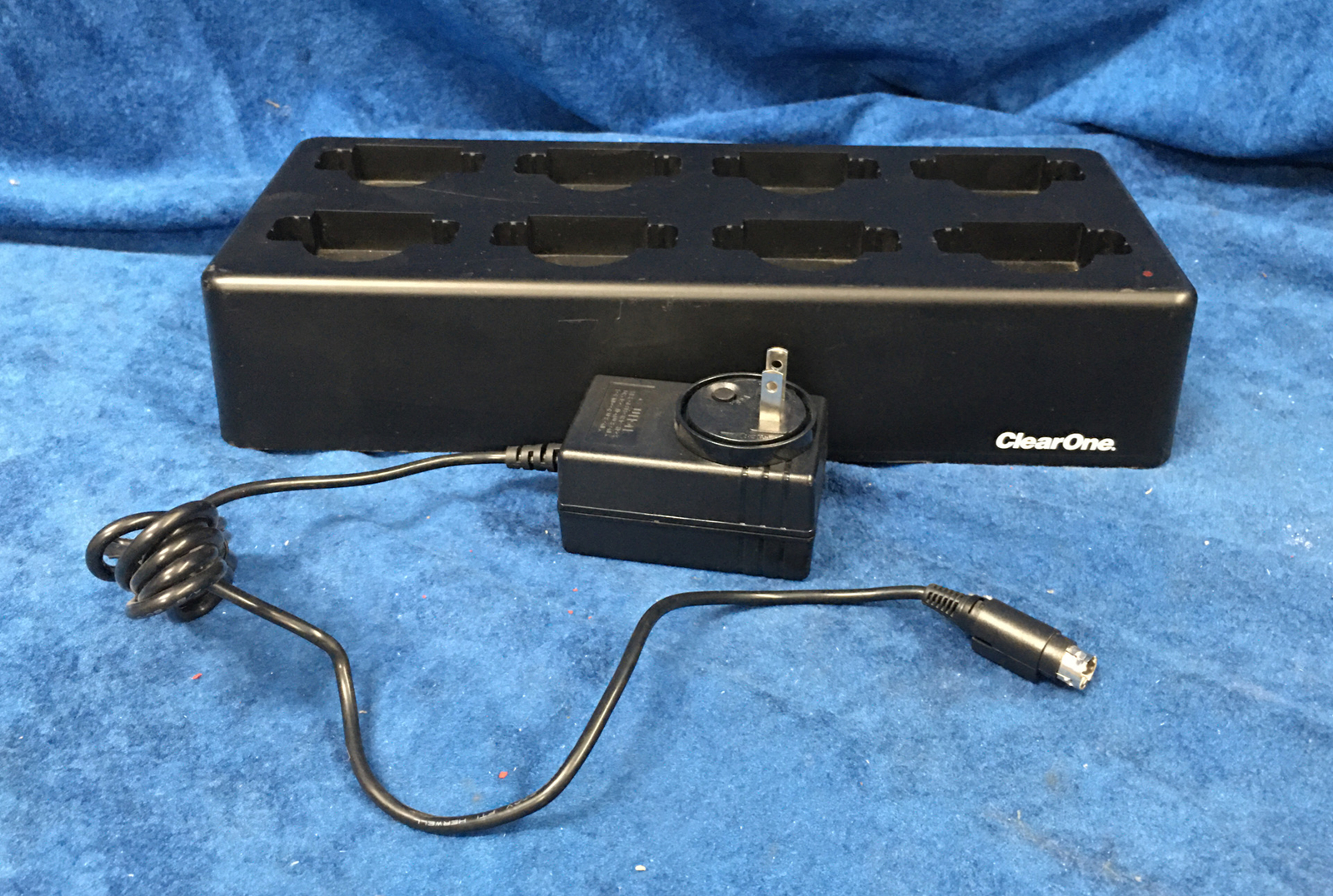 ClearOne Charging Station (Docking Station) #910-6000-800 W/ POWER ADAPTER