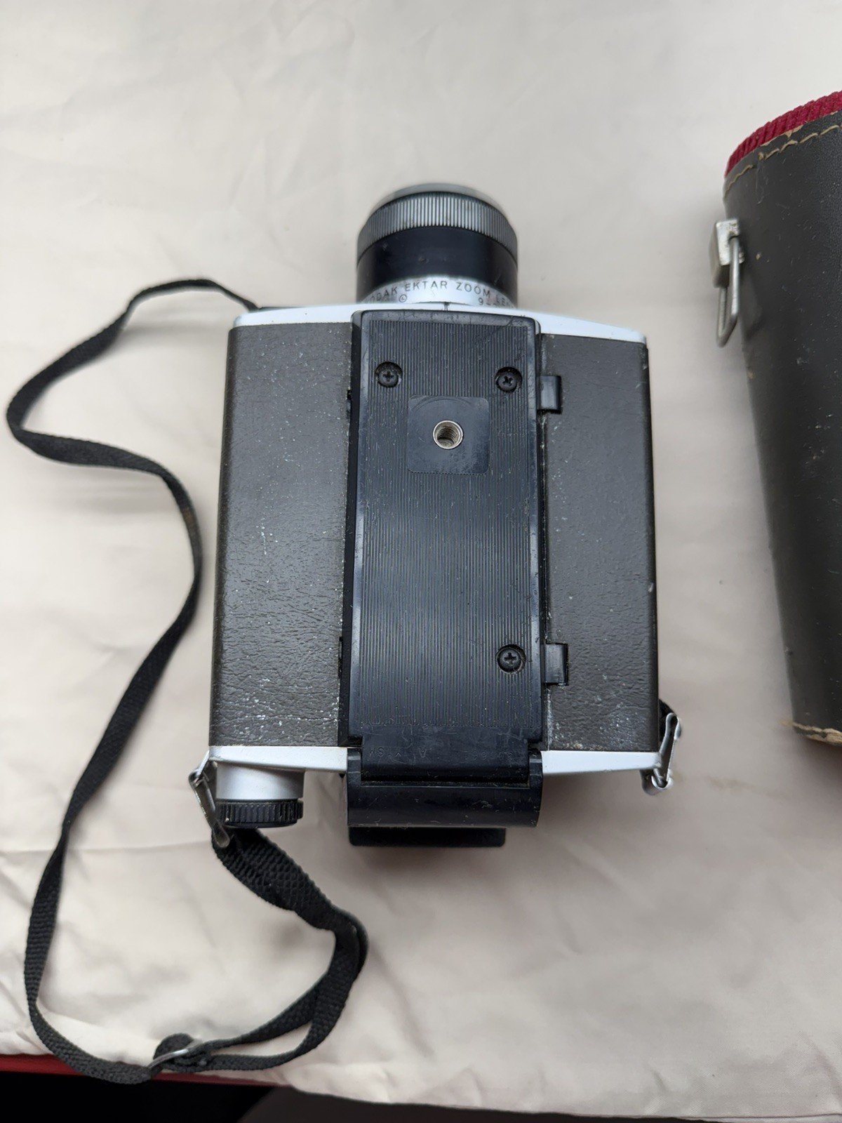 Vintage Kodak XL55 Super8 Handheld Movie Camera/Leather Case Nostalgia Untested