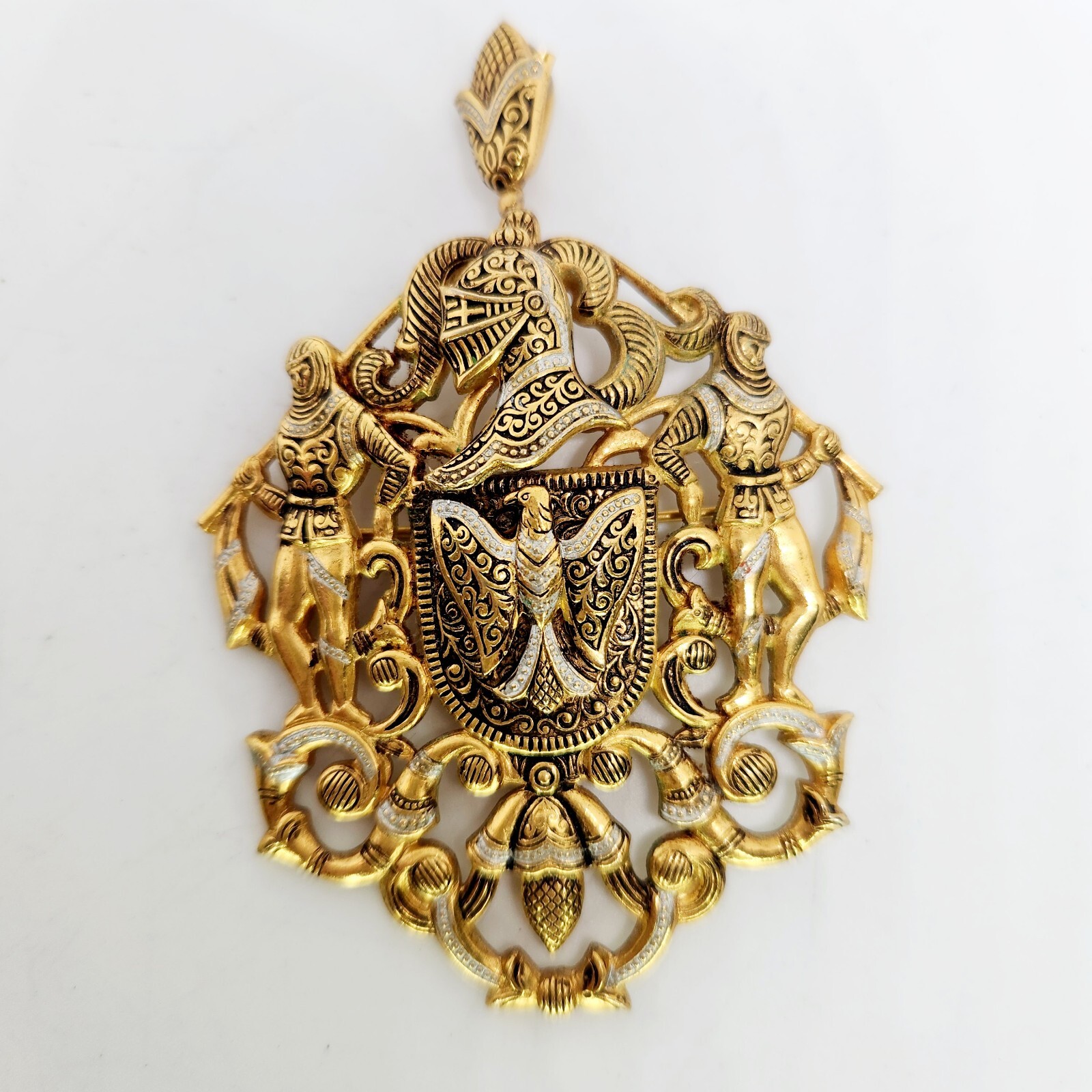 Vtg Coat Of Arms Brooch Heraldic Knight Medieval Shield Crest Pin Brooch Rare