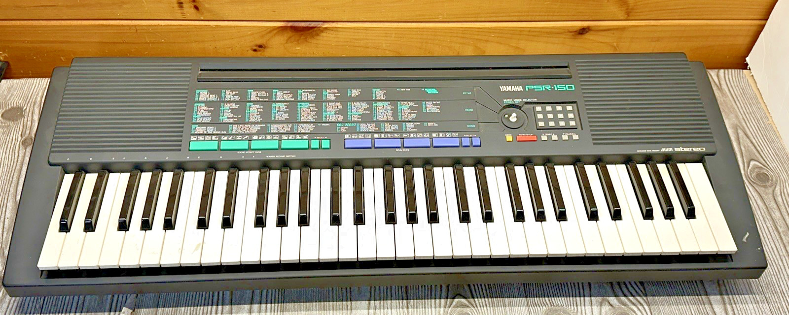 Vtg Yamaha PSR-150 Portable 61-Key Electronic Keyboard w AC Adapter WORKS *Read
