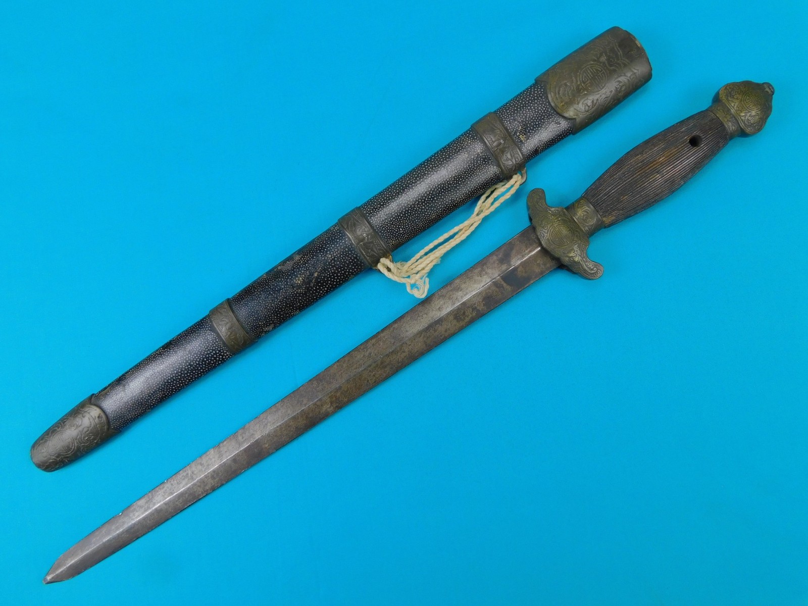 Antique Old 19 Century Chinese China Short Sword Knife w/ Scabbard