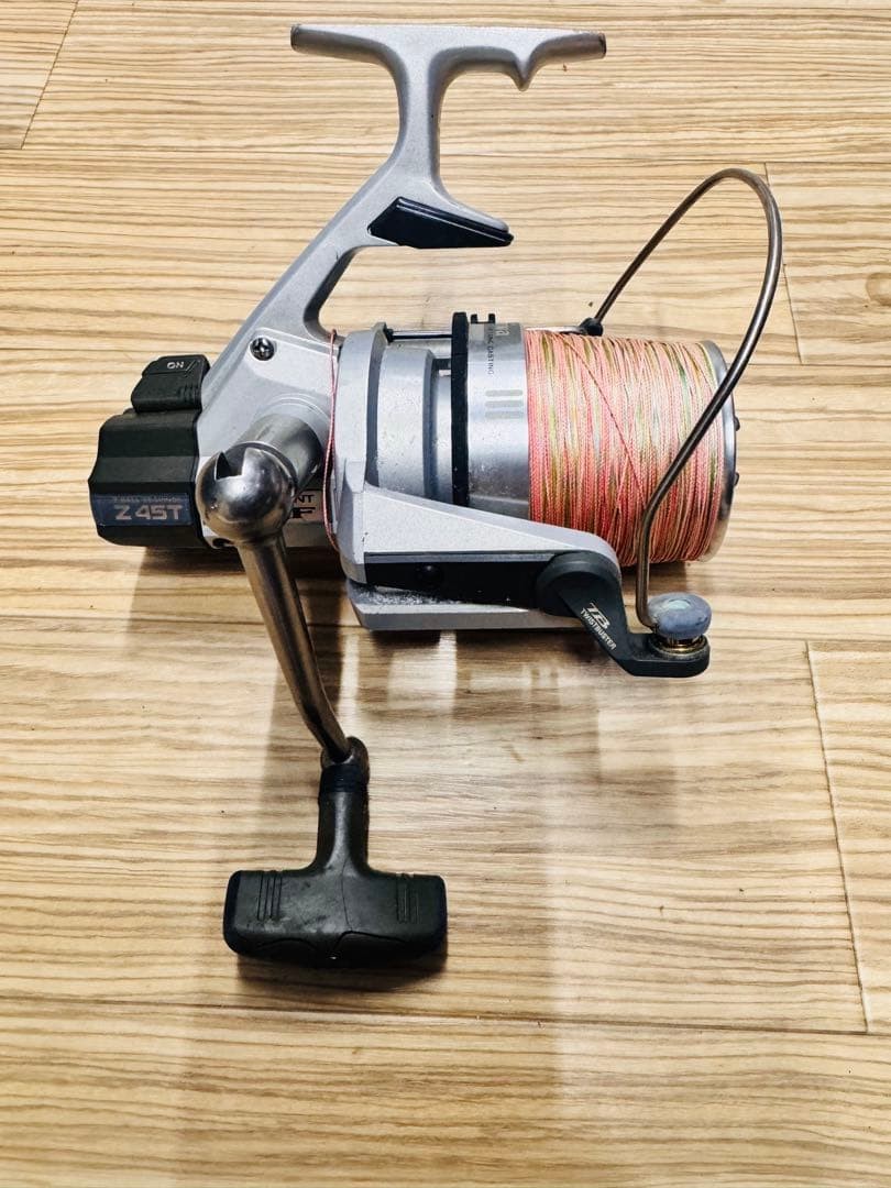 Daiwa Tournament Surf Z45T Spinning Reel, Made in Japan