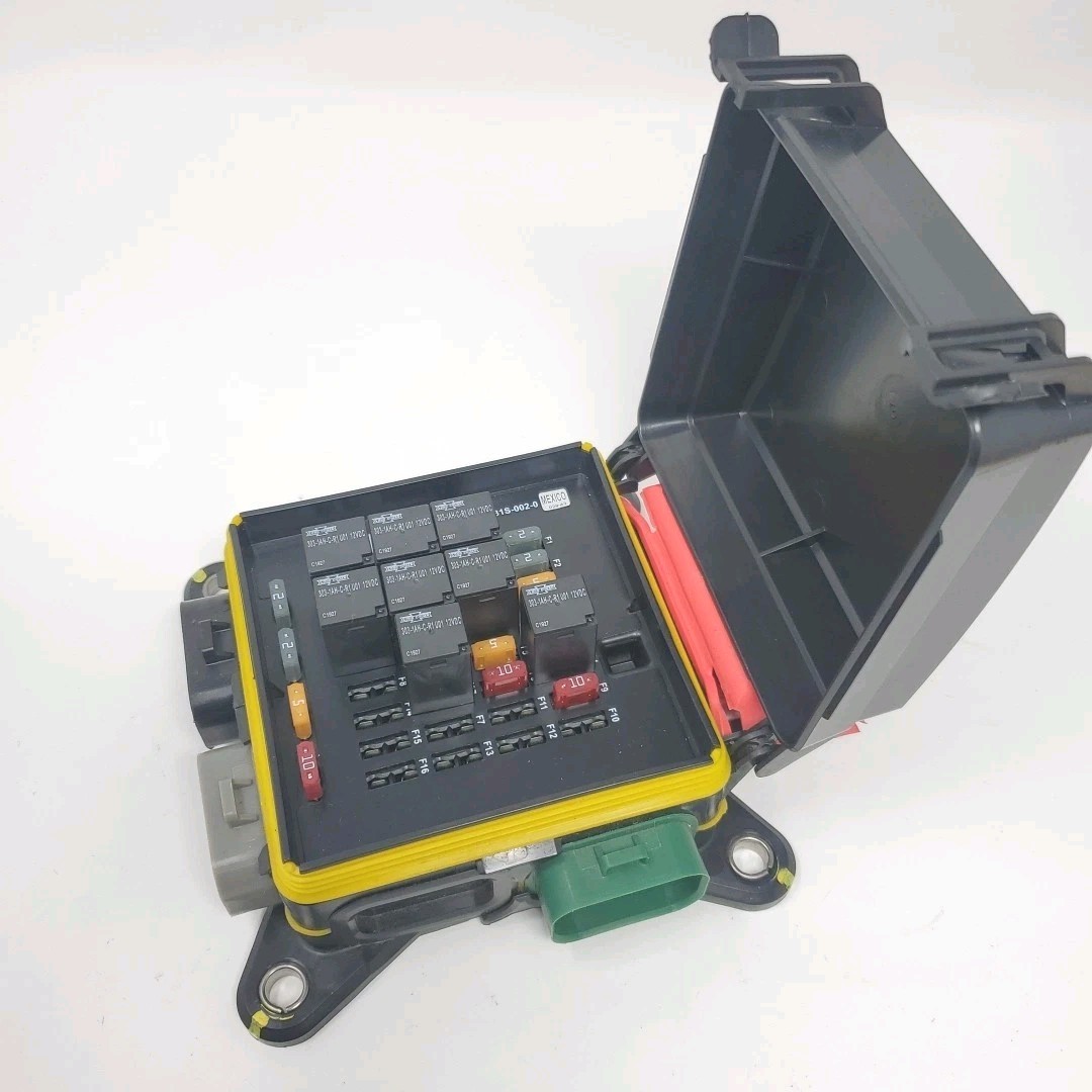 EATON Power Distribution Module Fuse Holder | 31S-002-0 | U.S.A SELLER USED