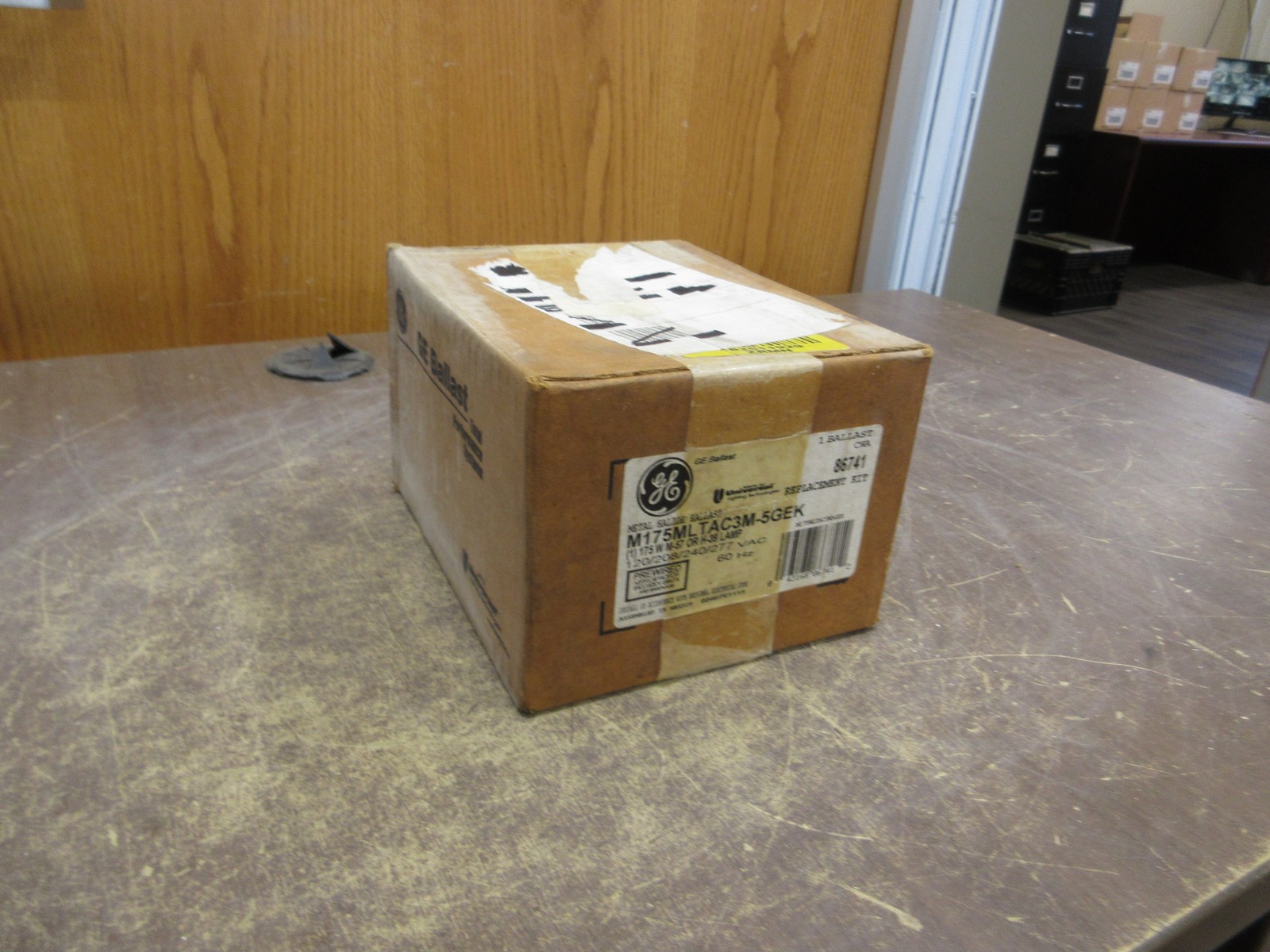 GE Metal Halide Ballast Kit M175MLTAC3M-5GEK 120/208/240/277V 60Hz New Surplus