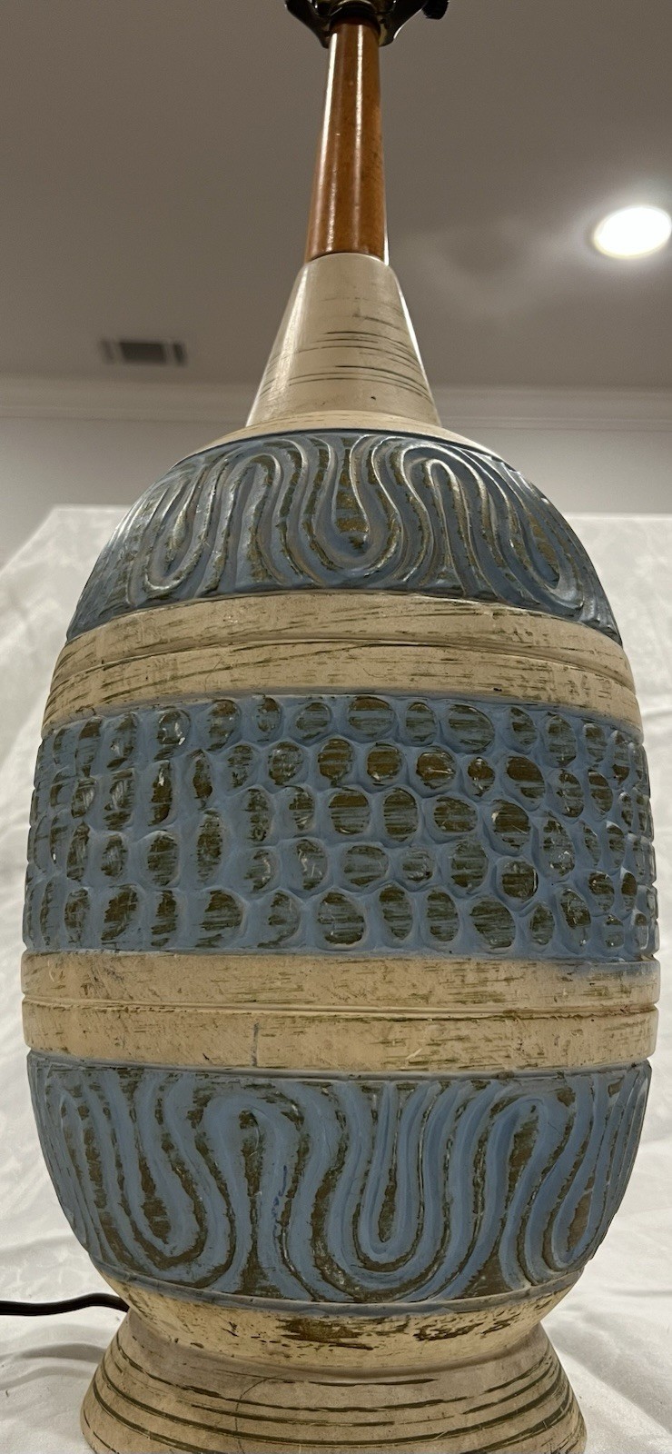 Blue & Beige Ceramic Table Lamp Abstract Pattern Matte Finish Knob Control