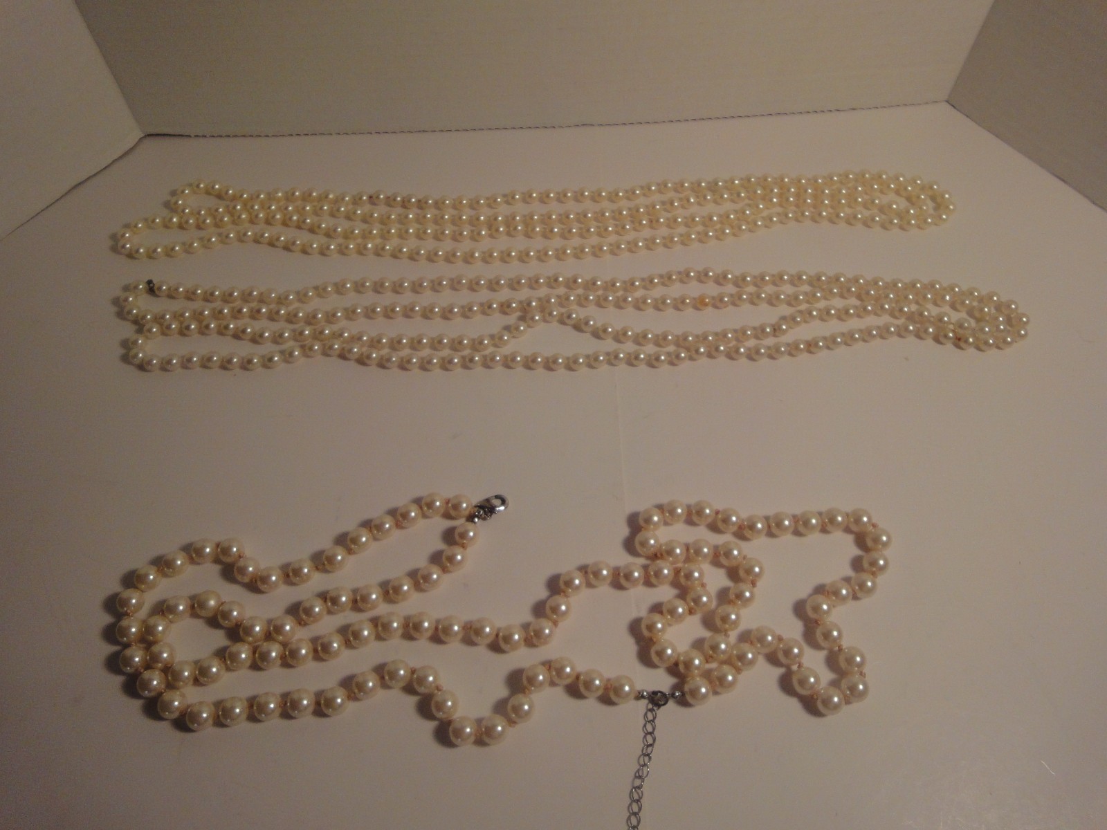 Three Strands of Faux Fresh Water Pearl Necklace Unmarked - 2 ( 36 " ) 1 ( 25" )