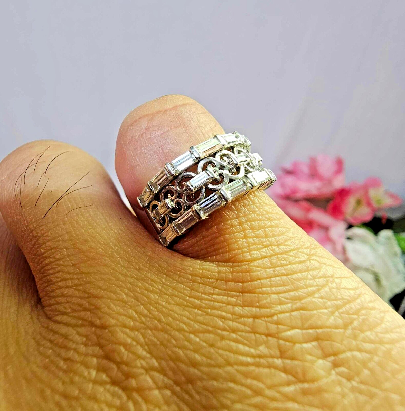 Signed SW 925 Sterling Silver Three Row Band Ring Sz 5 w/ Clear Stones - B27