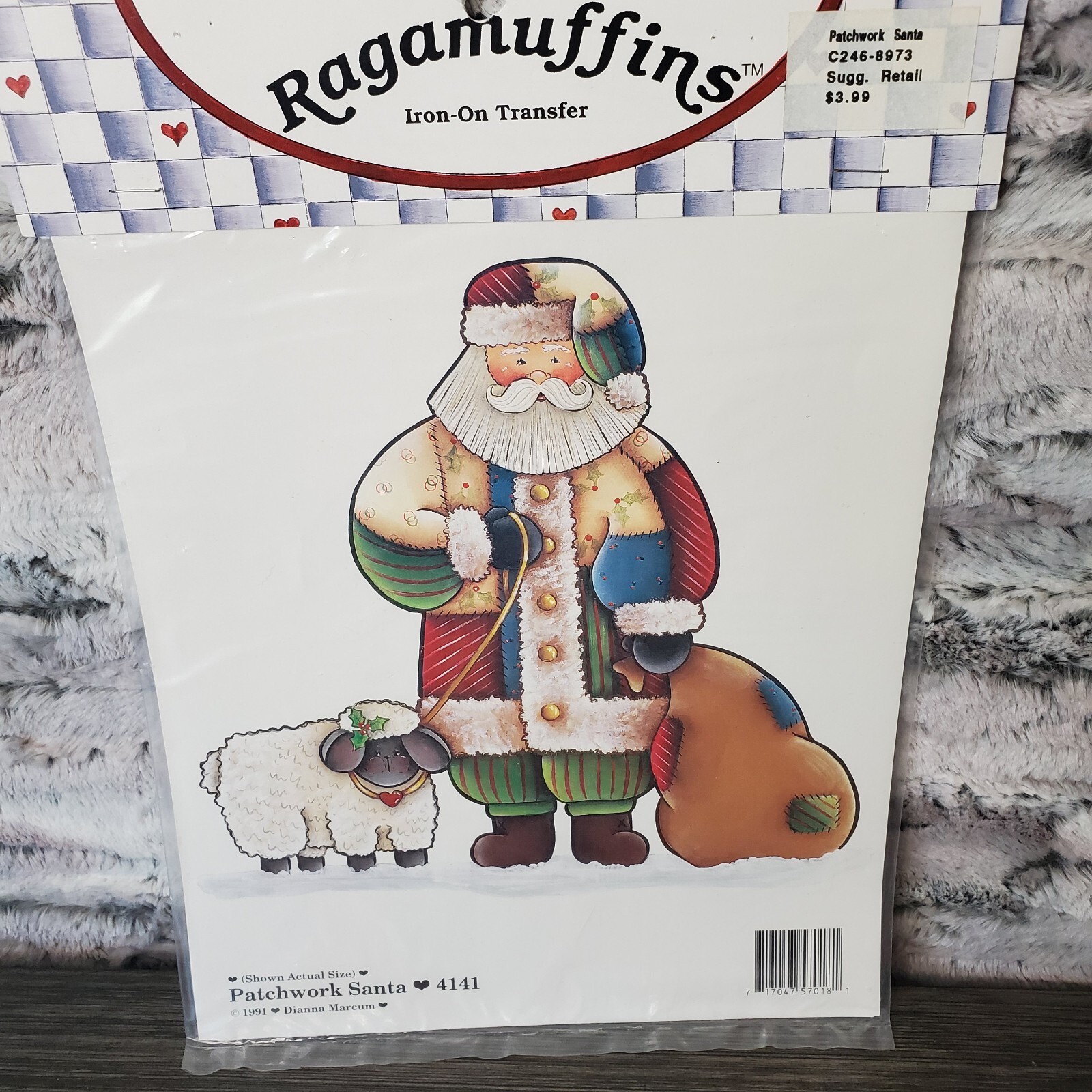 Ragamuffins Iron-On Transfer Patchwork Santa 4141 Dianna Marcum 1991 Christmas
