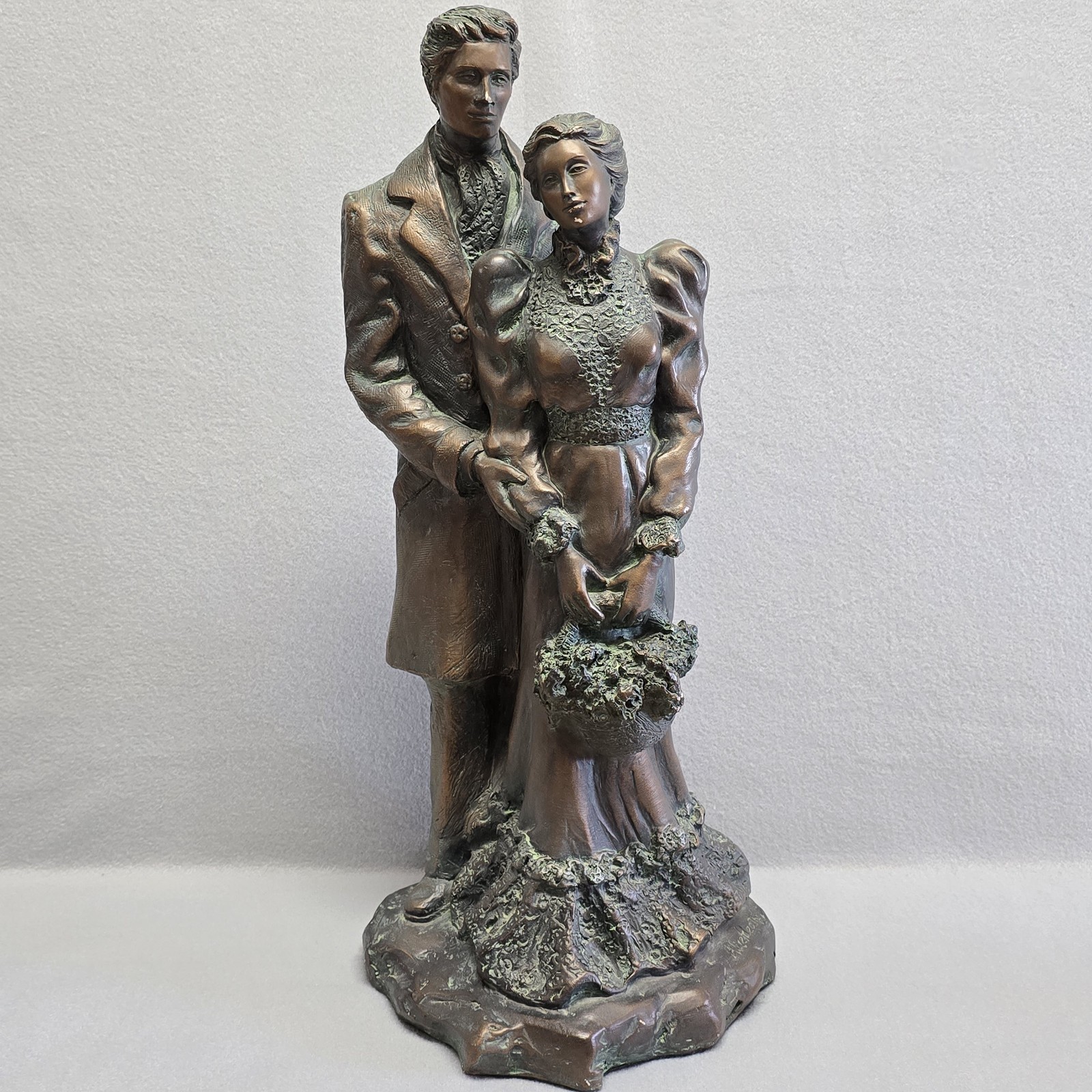 Austin Productions by Alice Heath 1989 Victorian Romance Sculpture Couple
