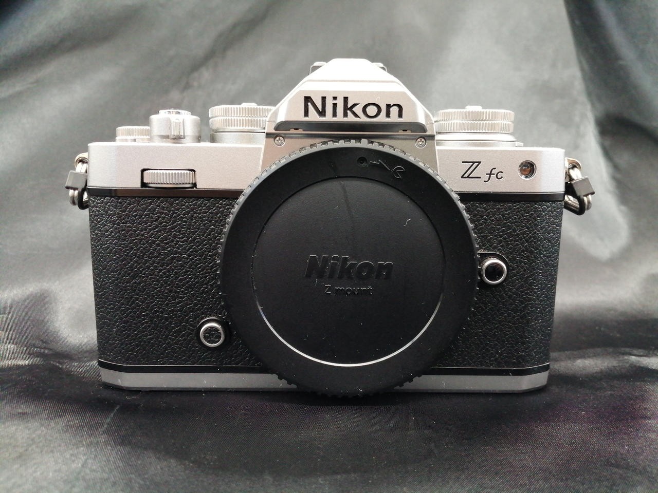 Nikon Z FC Mirrorless Digital Camera Compact Blue Used From Japan