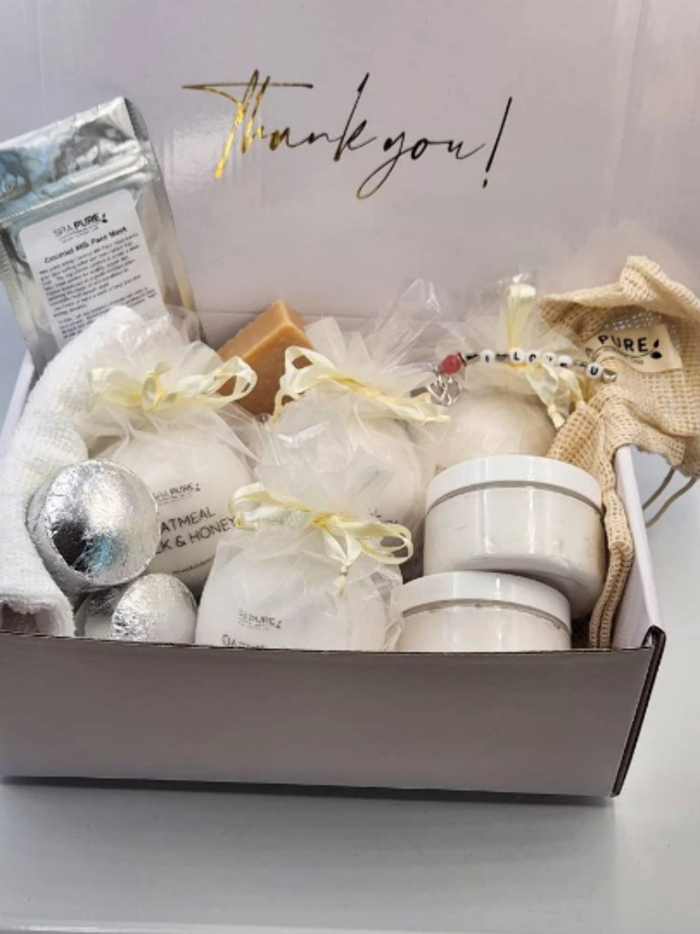 Spa Gift Box | Relaxation Spa Set | Unwind Spa Gift for Her | Self Care | Pamper