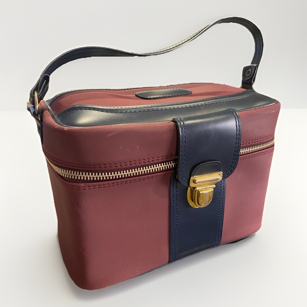 Sears Vtg 9801 Maroon Navy Vanity Train Case Bag Travel Luggage Really Clean