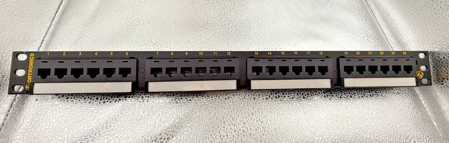 Legrand Ortronics OR-PHD6AU24 - 24 port ethernet patch panel 10G CAT6A - A+
