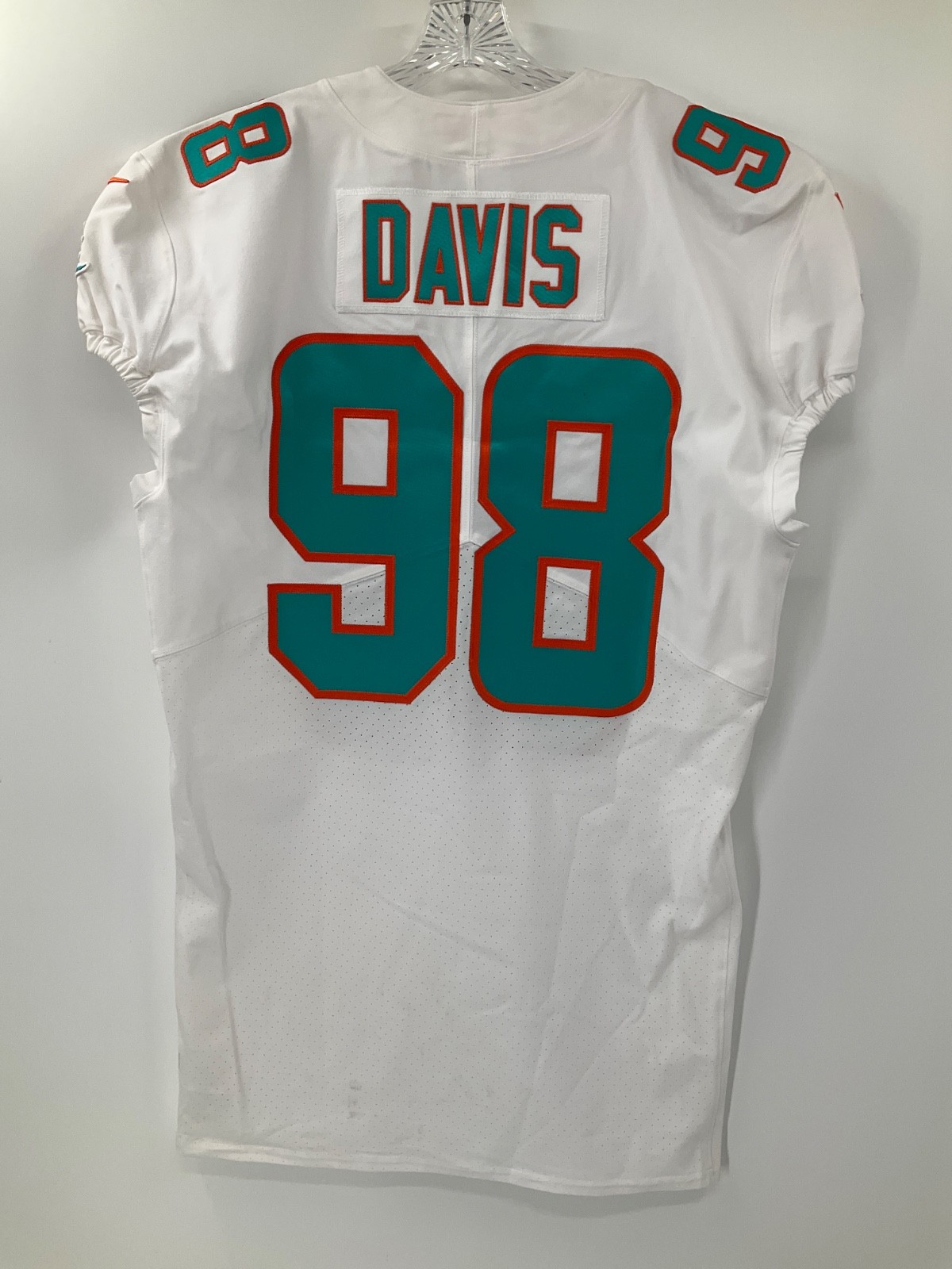 #98 RAEKWON DAVIS MIAMI DOLPHINS GAME USED NIKE JERSEY SZ:46 YR:2017