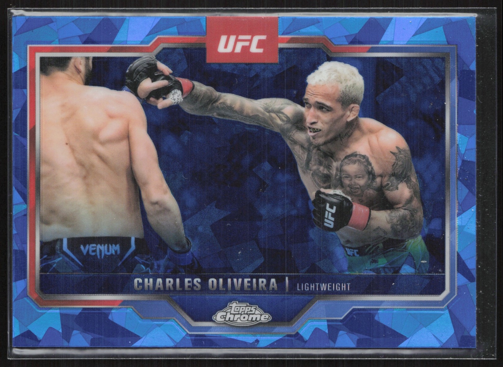 2025 Topps UFC Chrome Sapphire Charles Oliveira #54