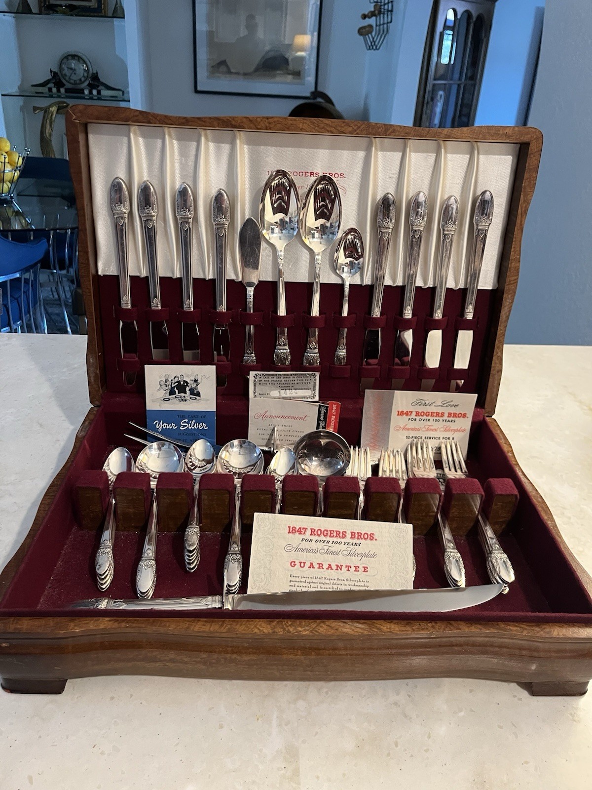 Rogers Bros. 1847 Flair Silverplate Stainless Steel Flatware Set, 52-Piece for 8