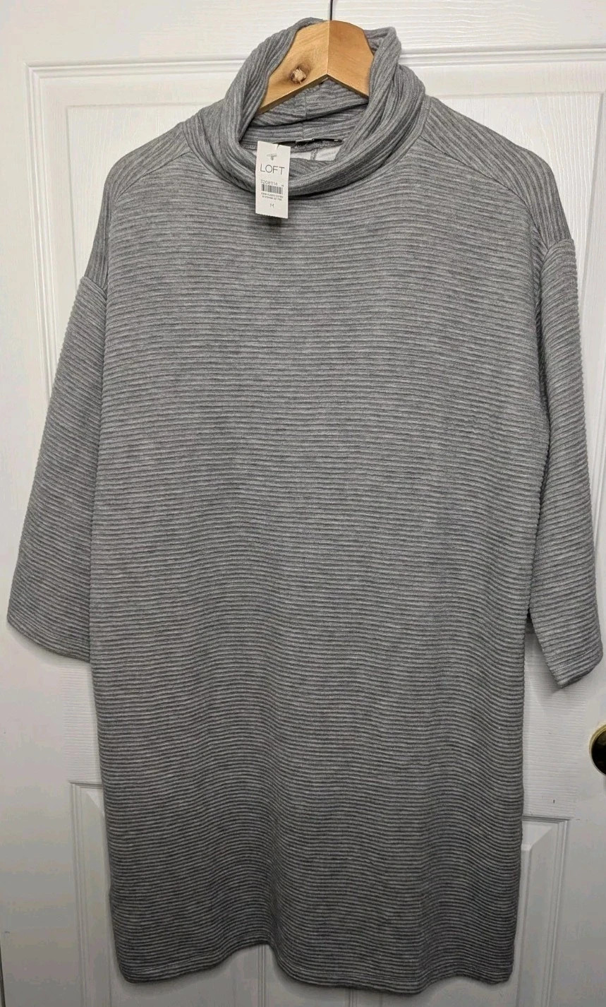 New Loft Womens Dress Gray Long Sleeve Ribbed Size Medium NWT Ann Taylor