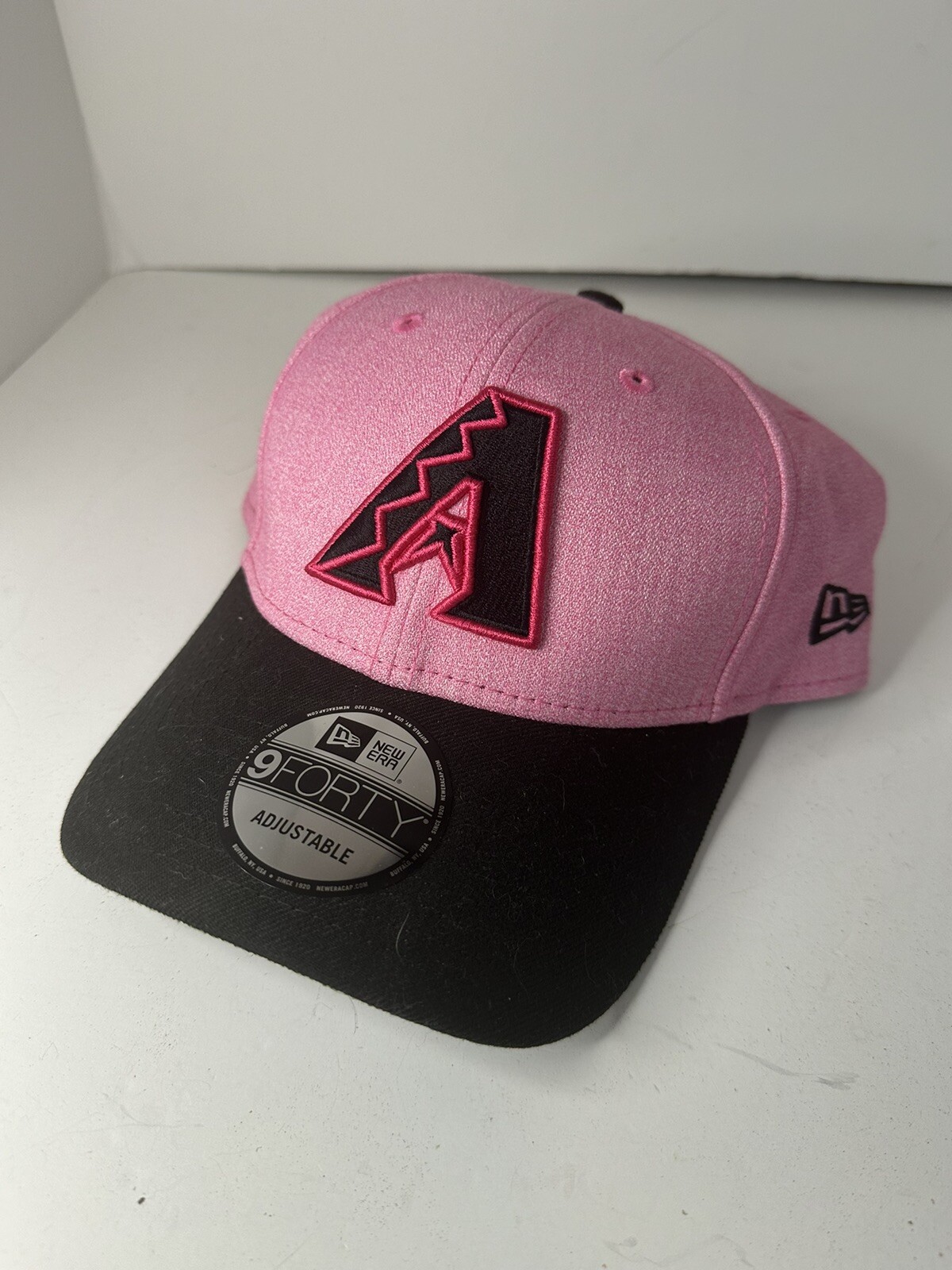 New Era Cap D-Backs Diamondbacks Mothers Day PINK 9Forty adjustable NOS