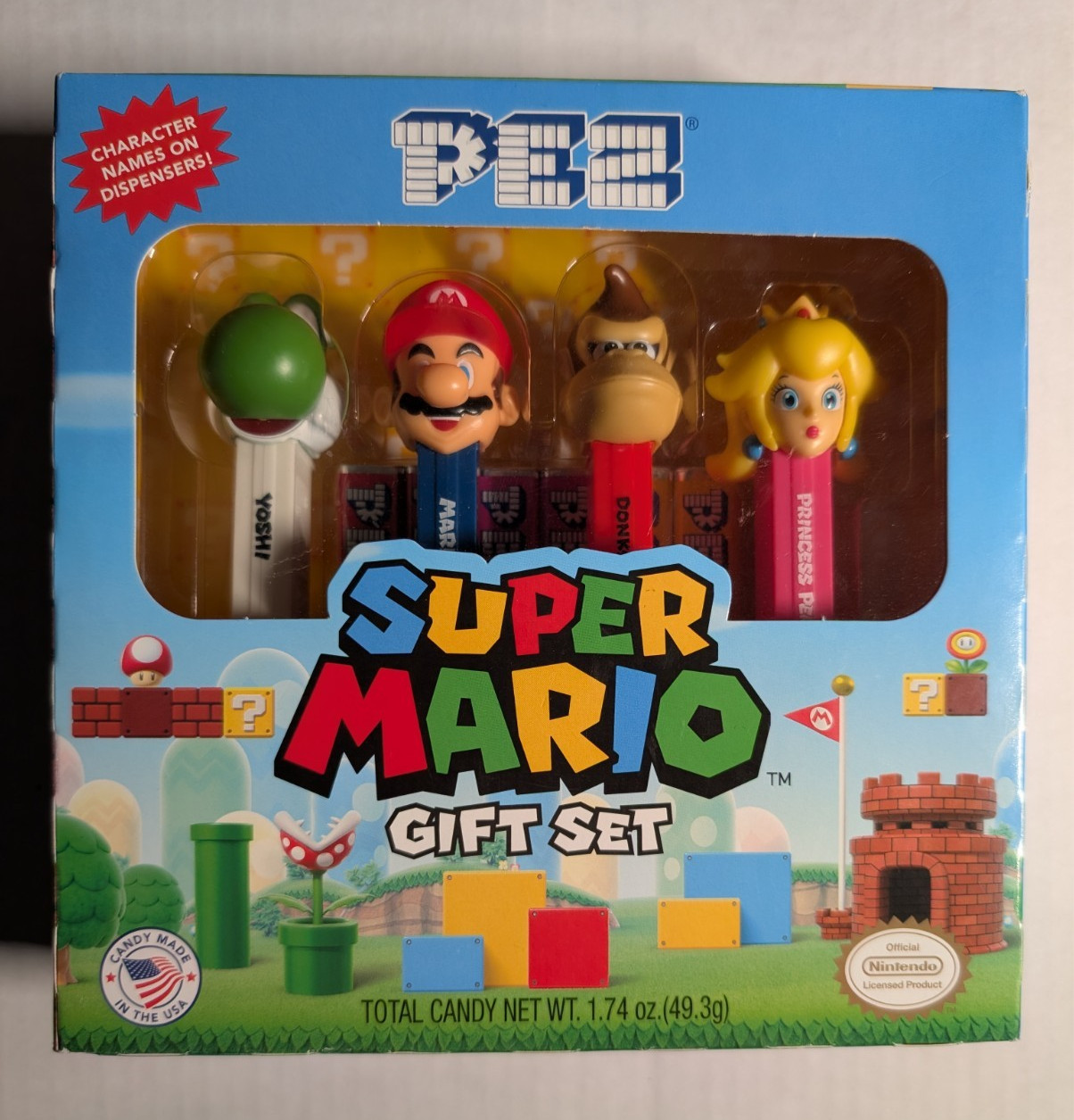 Pez Super Mario Collectible Gift Set Dispensers Yoshi Mario Peach DAMAGED BOX