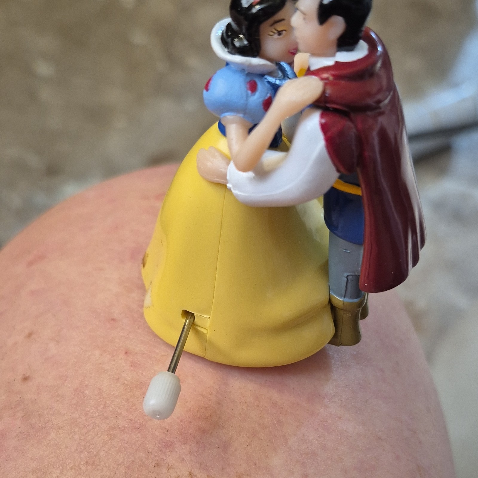 Disney Vintage Snow White & Prince Wind-up Toy Snow White and the Seven Dwarfs