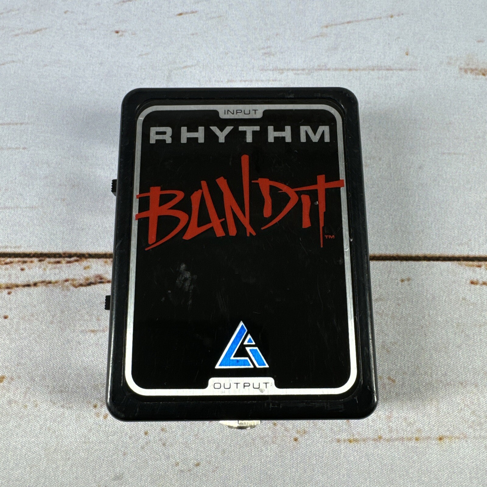 LUEKEN INNOVATIONS RHYTHM BANDIT RHYTHM GUITAR ISOLATION UNIT