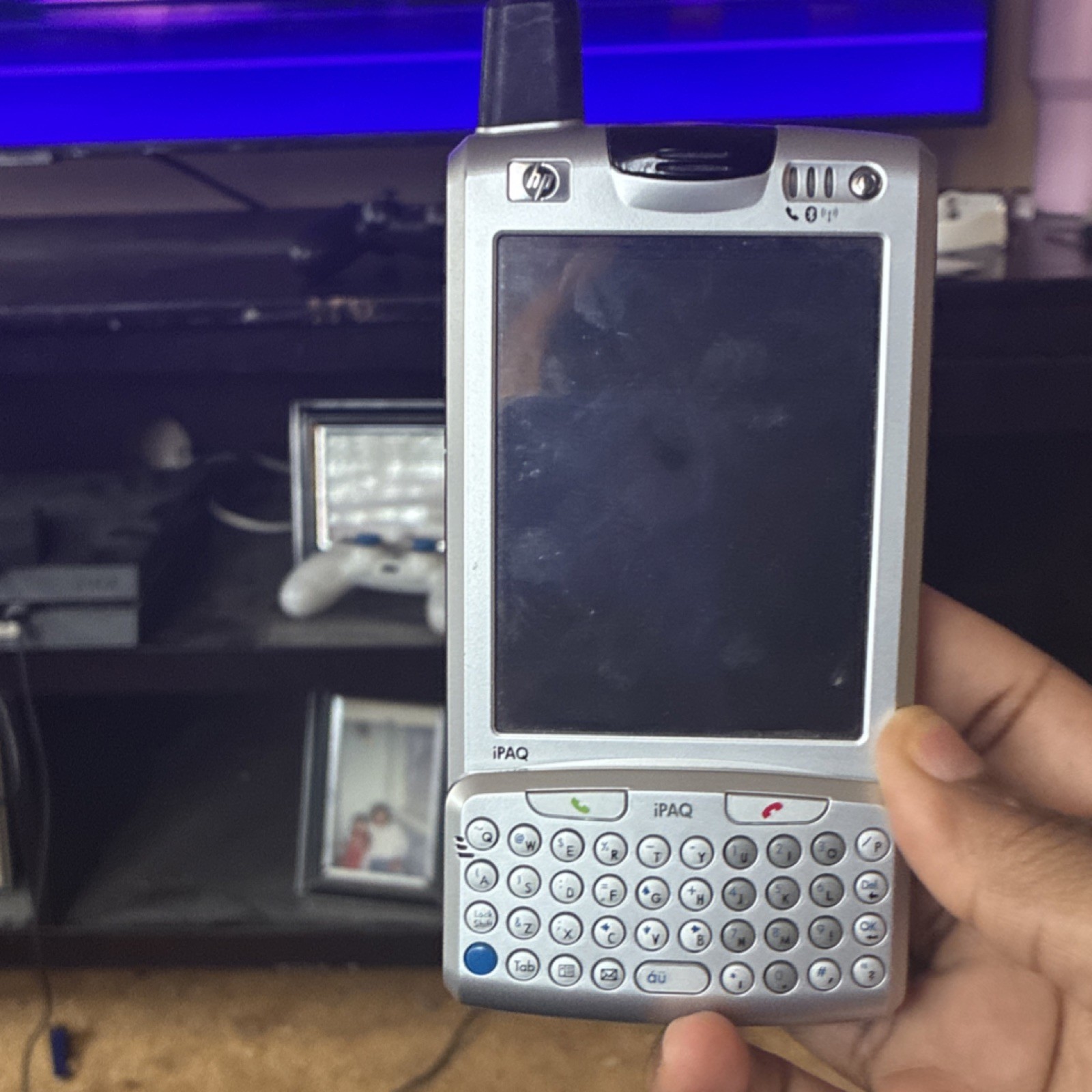 HP iPAQ FA683A#ABA PDA Silver QWERTY Keyboard Bluetooth Mobile Organizer