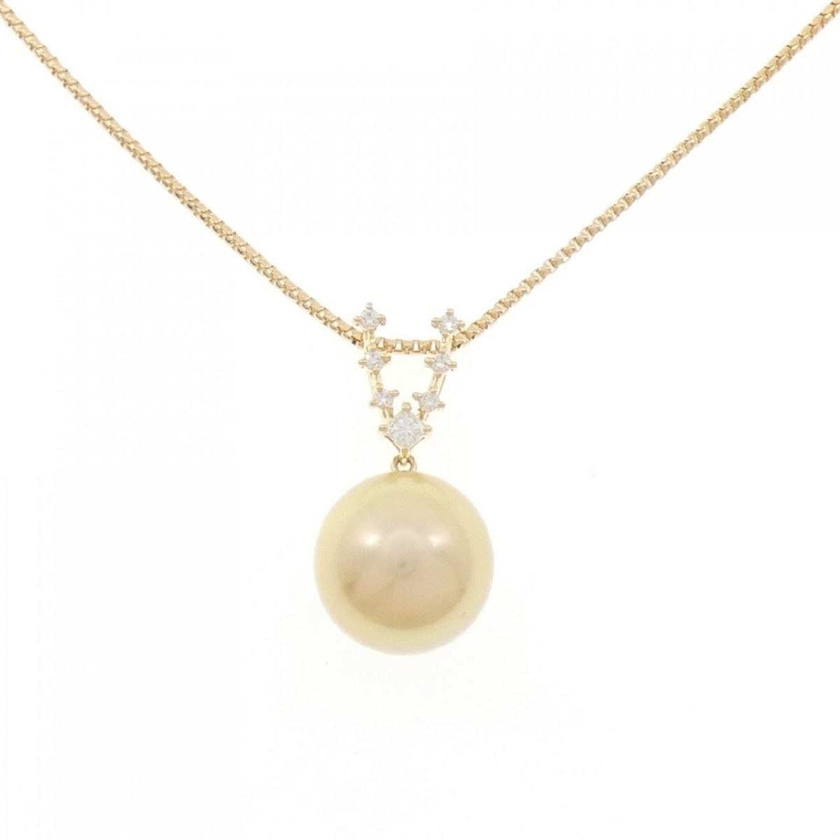 TASAKI White Pearl Necklace 14mm