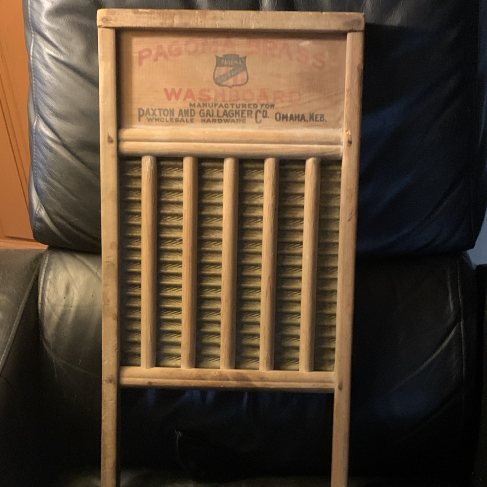 Paxton and Gallagher Co. Brass & Wood Primitive Washboard US