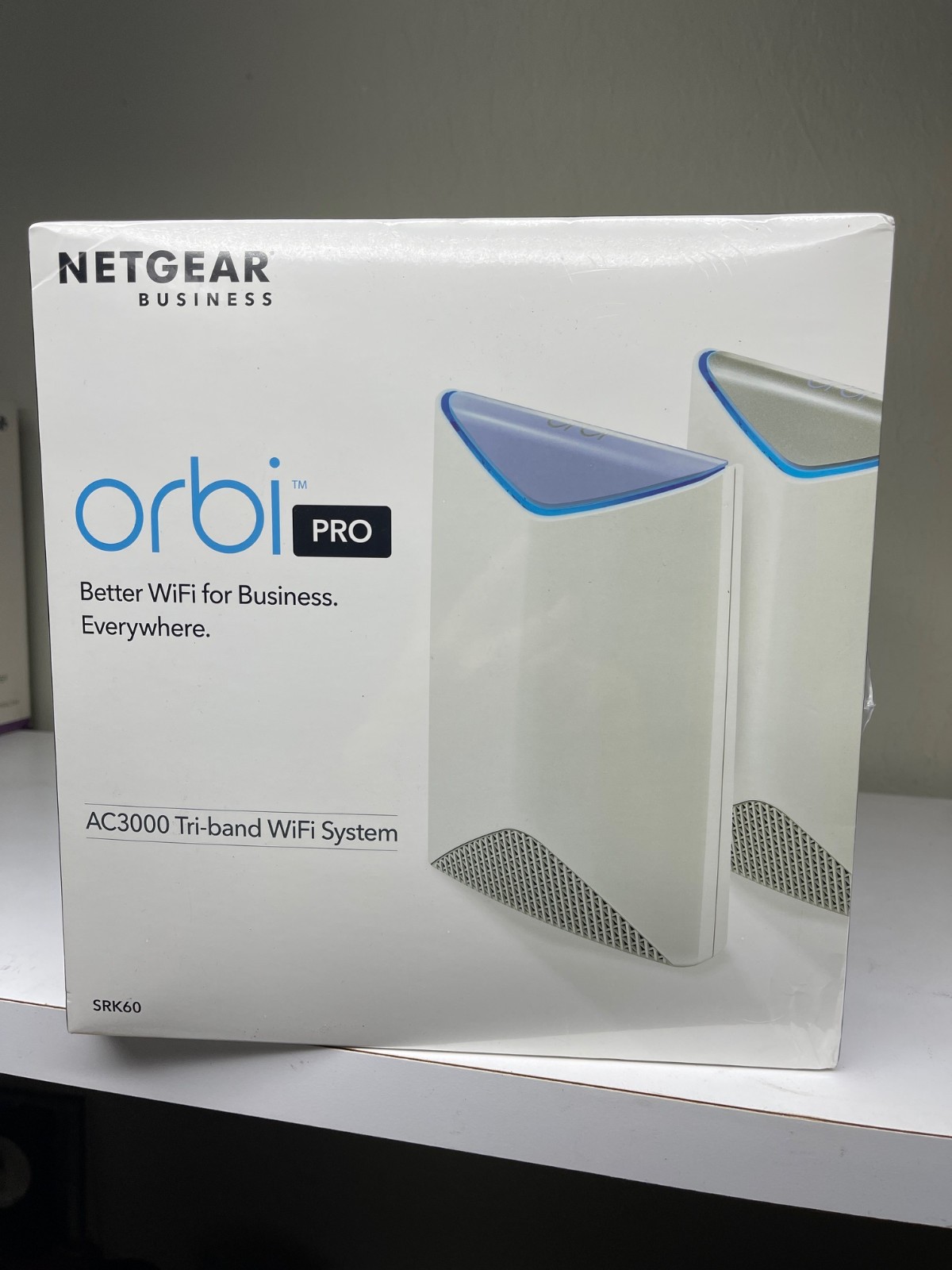NETGEAR BUSINESS Orbi Pro AC3000 Tri Band Wi-Fi System SRK60 -BRAND NEW IN BOX