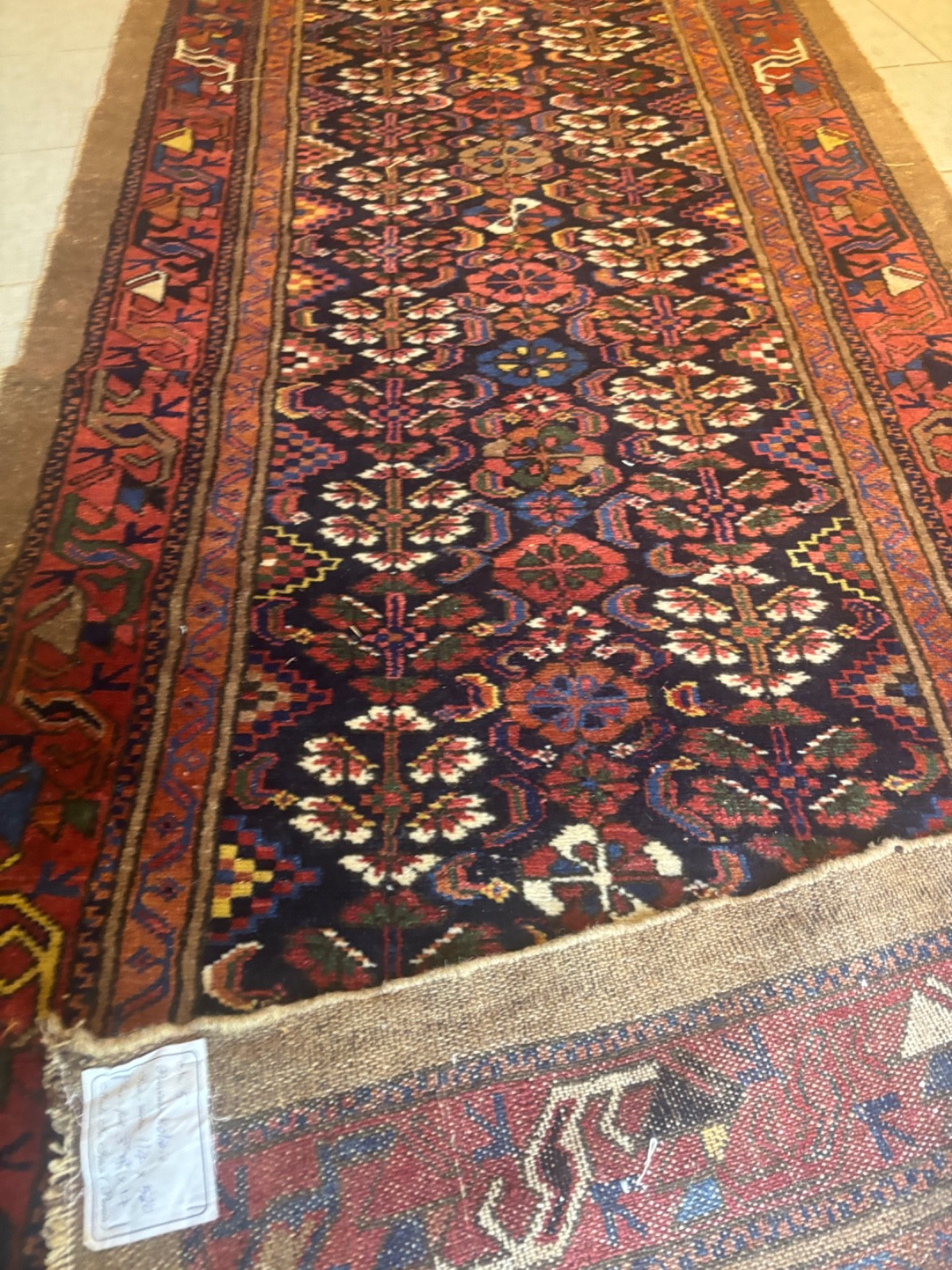 ANTIQUE RUUNER.  HANDMADE ANTIQUE   RUG. CARPET    17X3.9