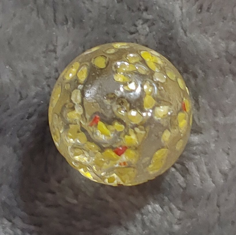 VINTAGE YELLOW CONFETTI GLASS MARBLES