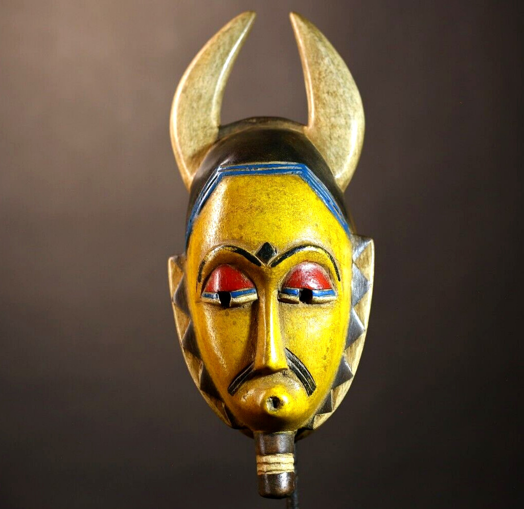 Hand Carved African Mask Tribal Wooden Wall Hanging Ethnic Art Sculpture-G5094