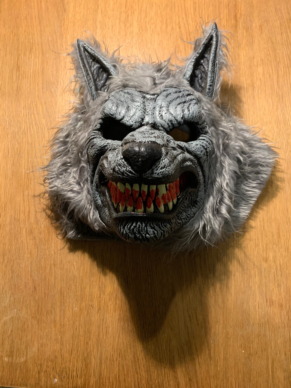 Halloween mask -  scary wolf - fangs - faux fur
