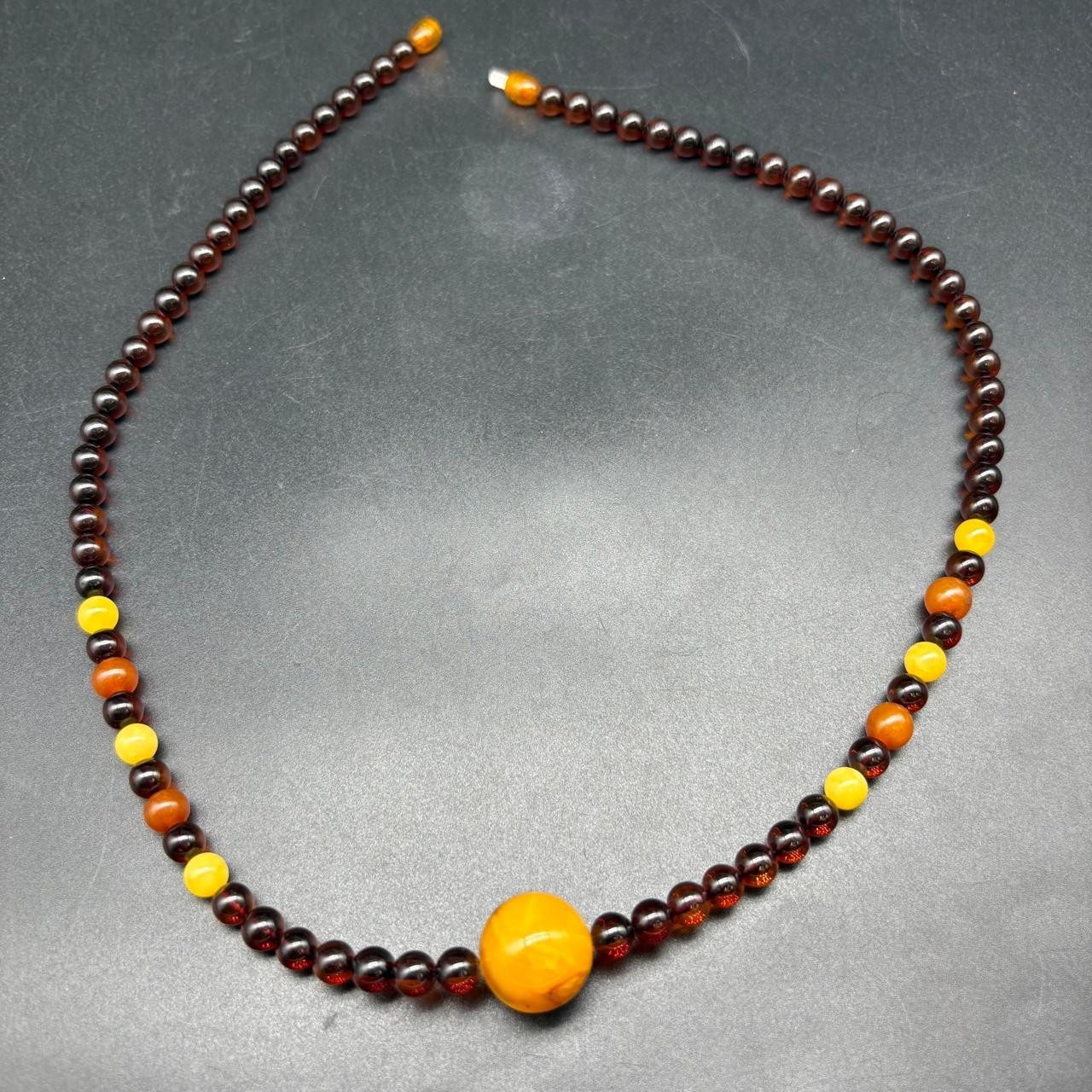 Beautiful Antique vintage Carnelian Agate 8 mm Beads Necklace
