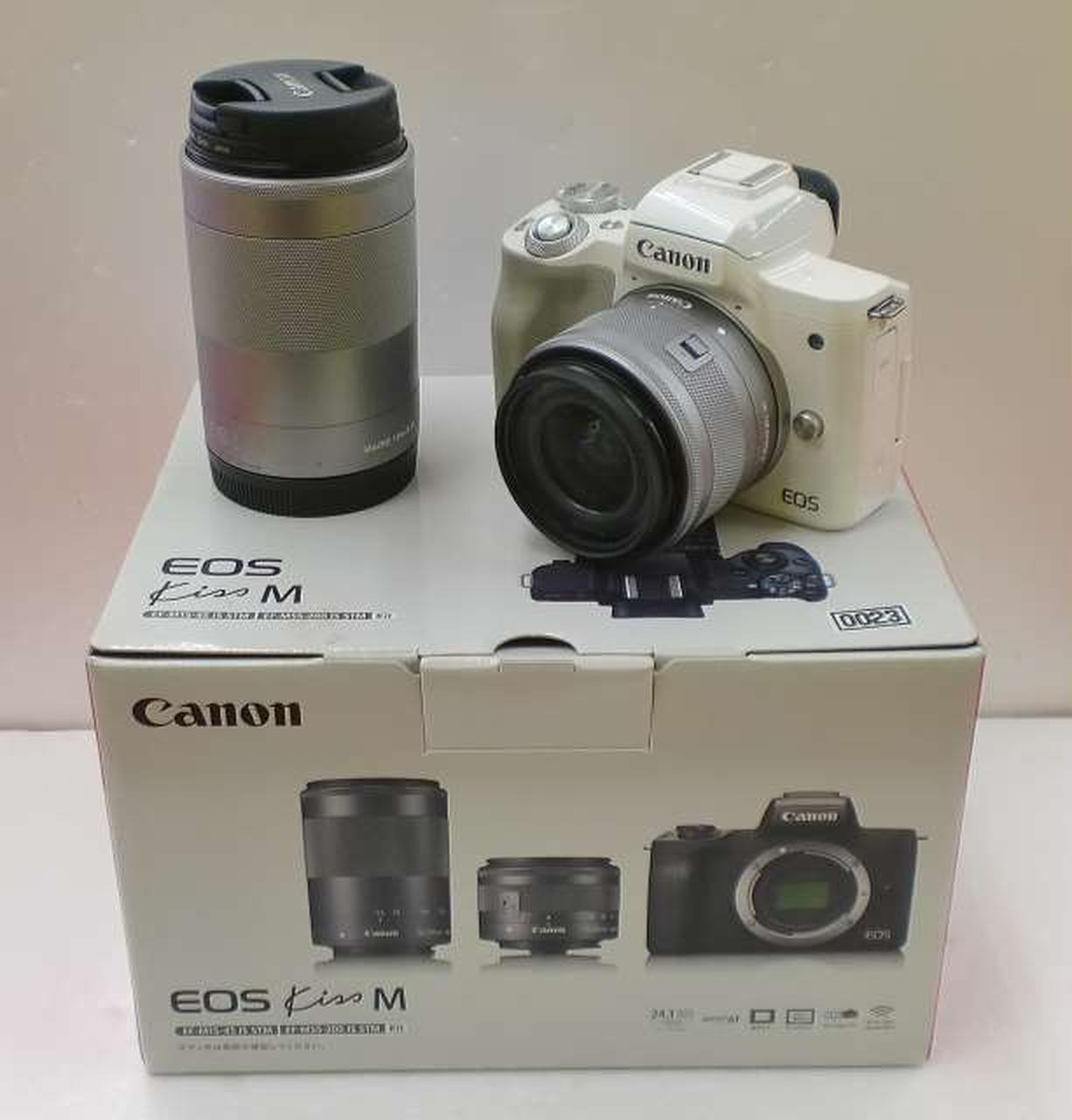 Canon EOS KISS M Mirrorless Camera W Lens Kit Used From Japan