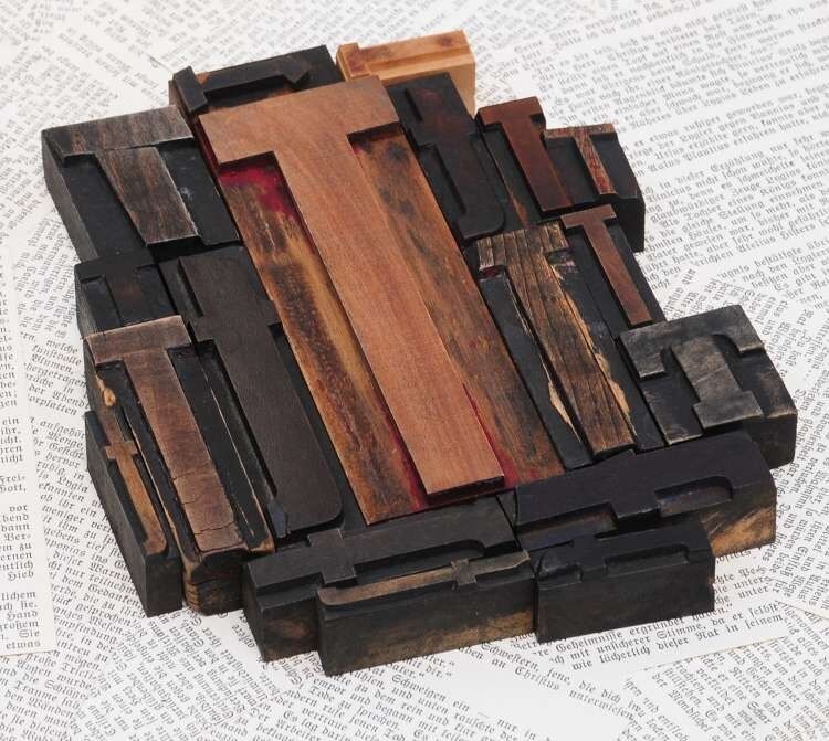 TTTTT mixed set of letterpress wood printing blocks type woodtype wooden printer